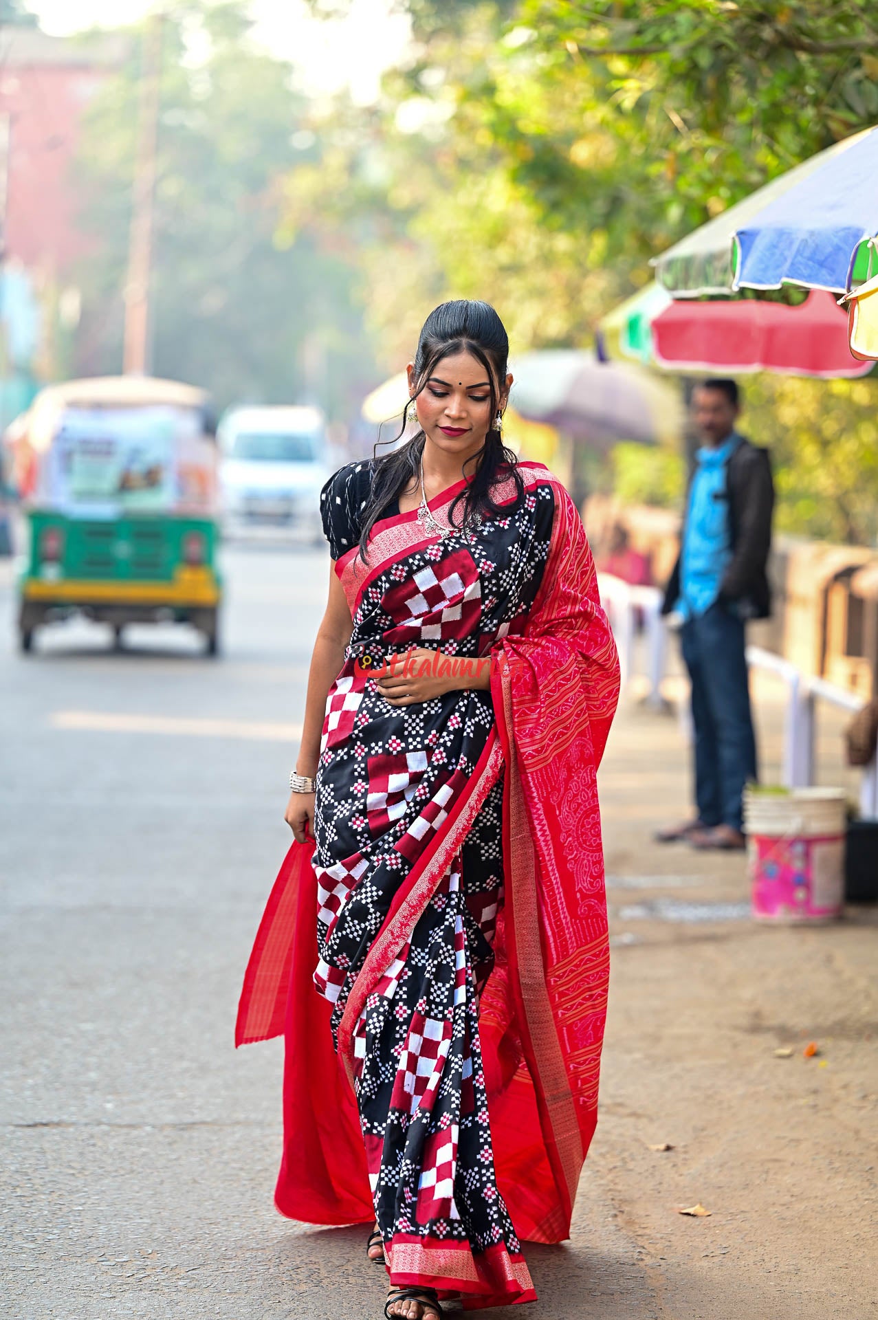 Black Red Pasapali Sambalpuri Silk Saree