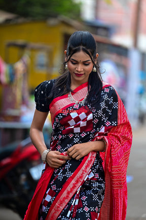 Black Red Pasapali Sambalpuri Silk Saree