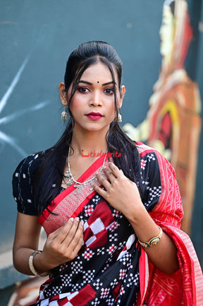 Black Red Pasapali Sambalpuri Silk Saree