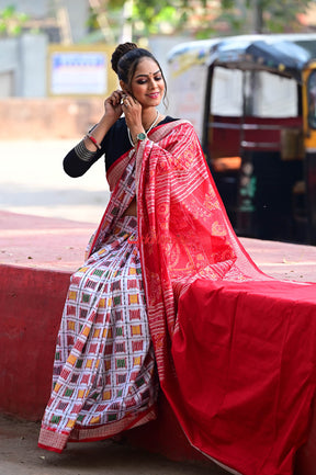 Mini Aswini White Sambalpuri Silk Saree