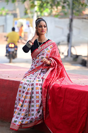 Mini Aswini White Sambalpuri Silk Saree