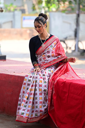 Mini Aswini White Sambalpuri Silk Saree