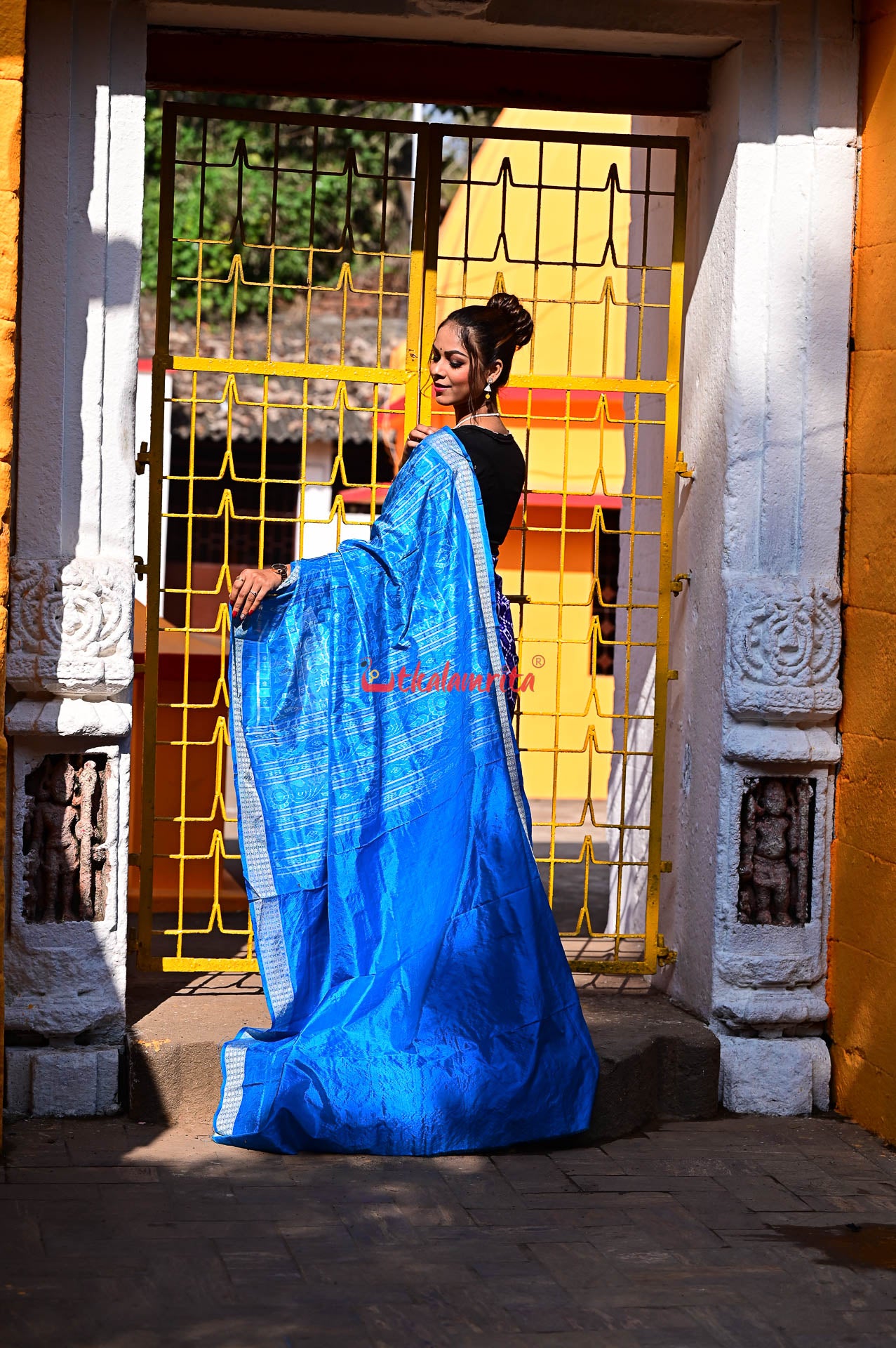 Blue Flowers and Kuthi Sambalpuri Silk Saree