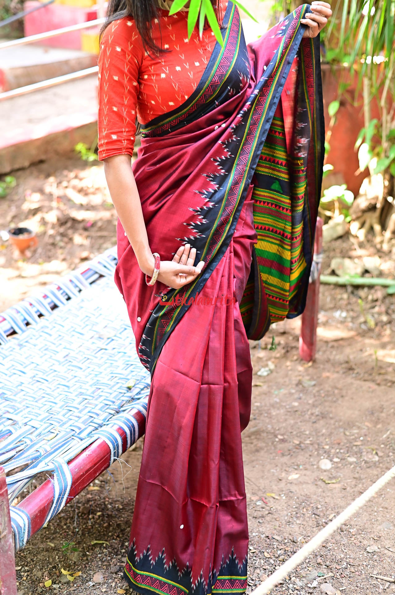 Laal Dongria Silk Saree