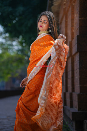 Mustard S White Khandua Silk Saree