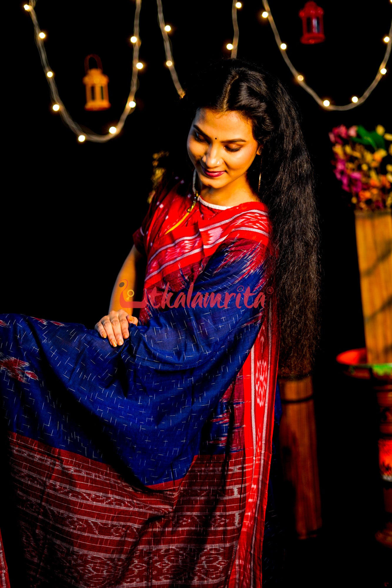 Blue Red Daali Scot Khandua Cotton Saree