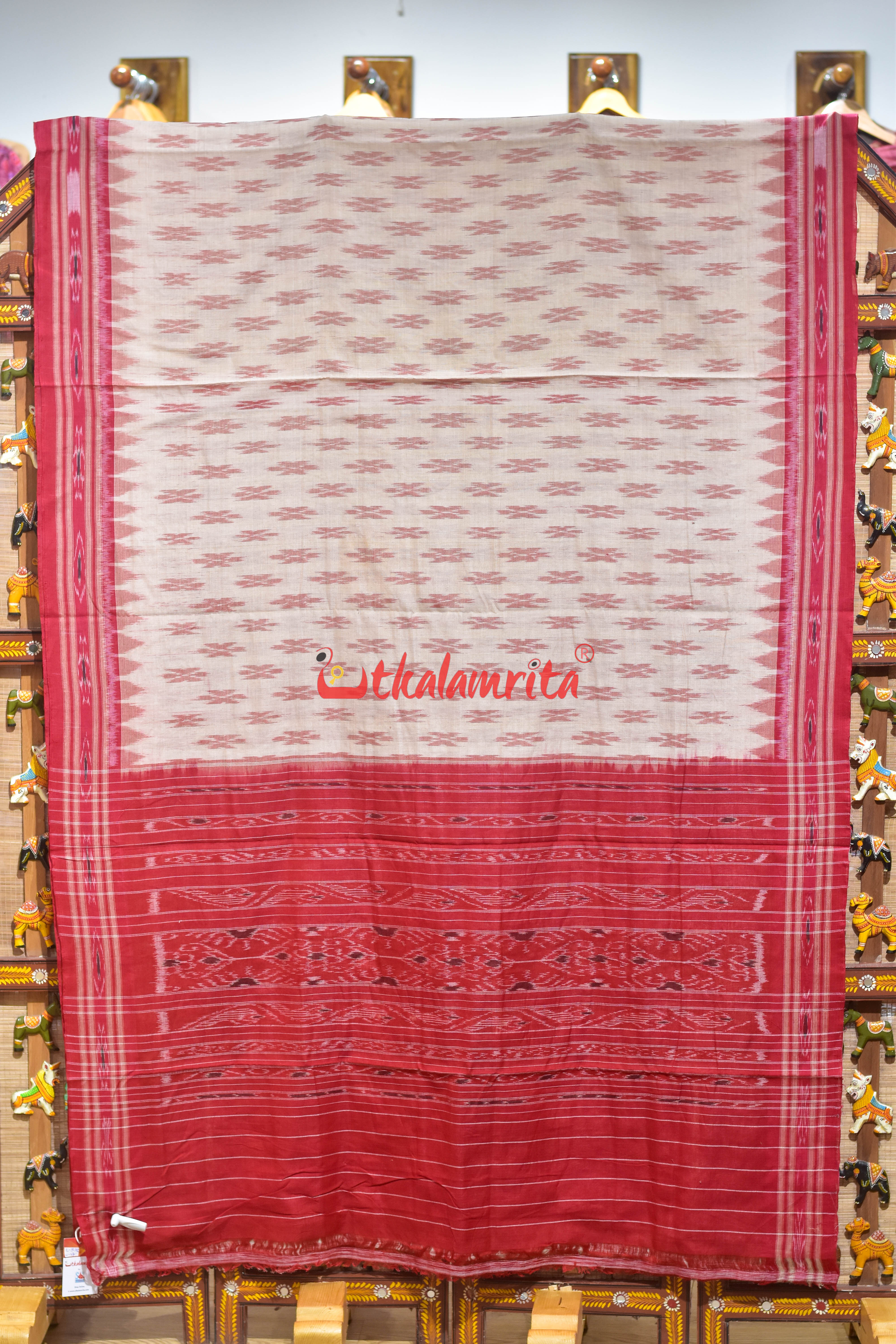 Offwhite Red Damru Khandua Cotton Saree
