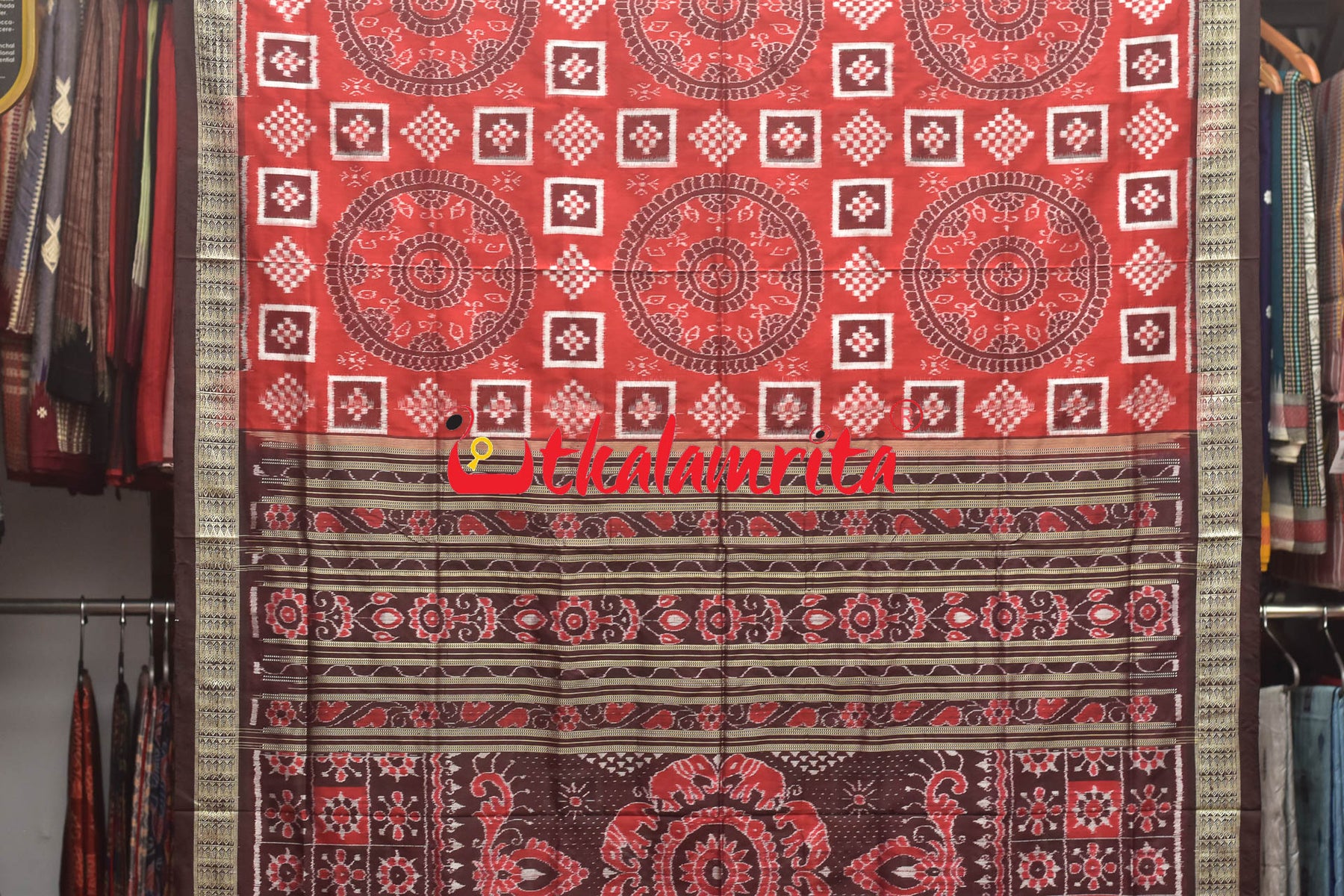 Red Coffee Chakra Pasapali Sambalpuri Silk Saree