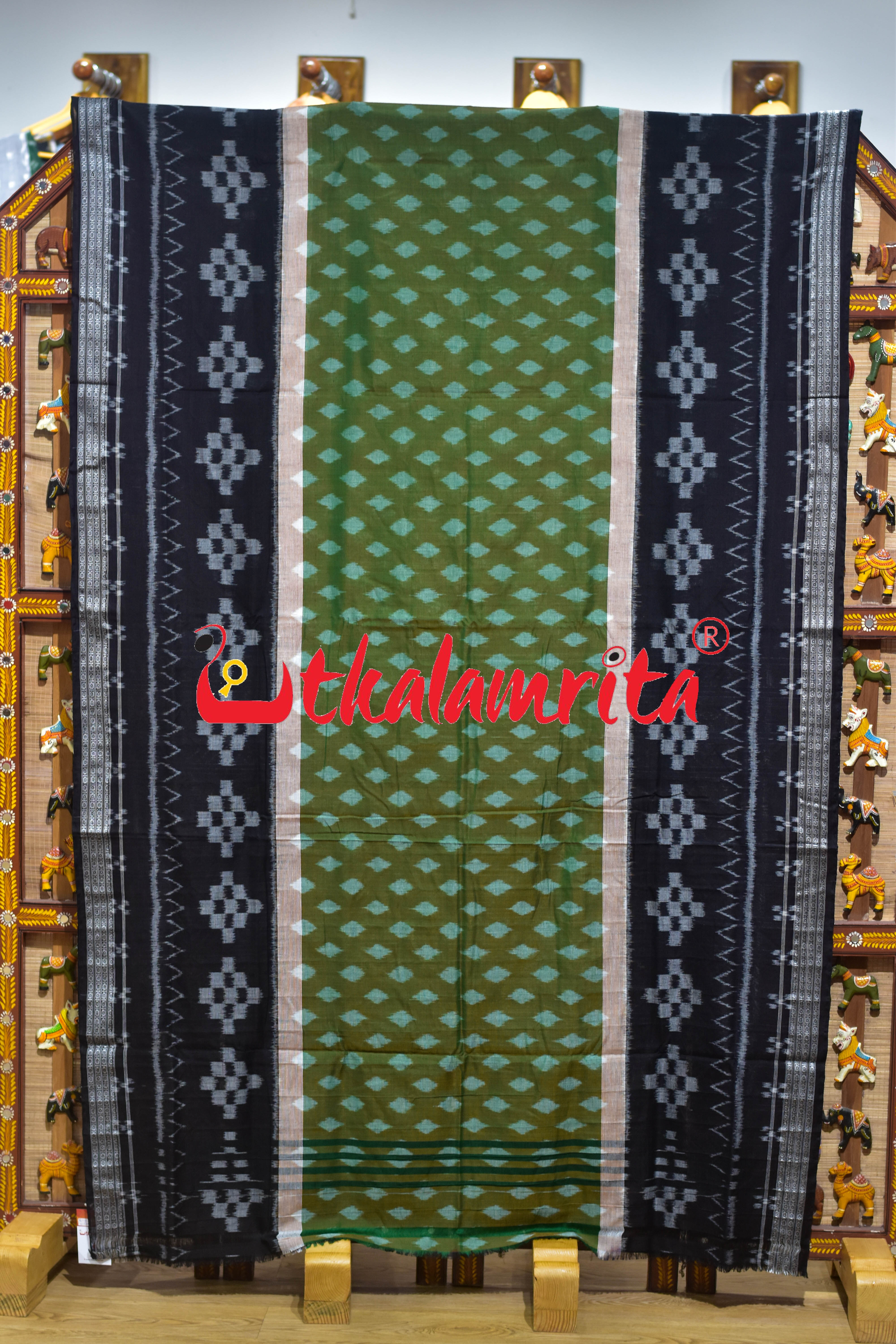 Green Red Double Shade Pasapali Border Khandua Cotton Saree