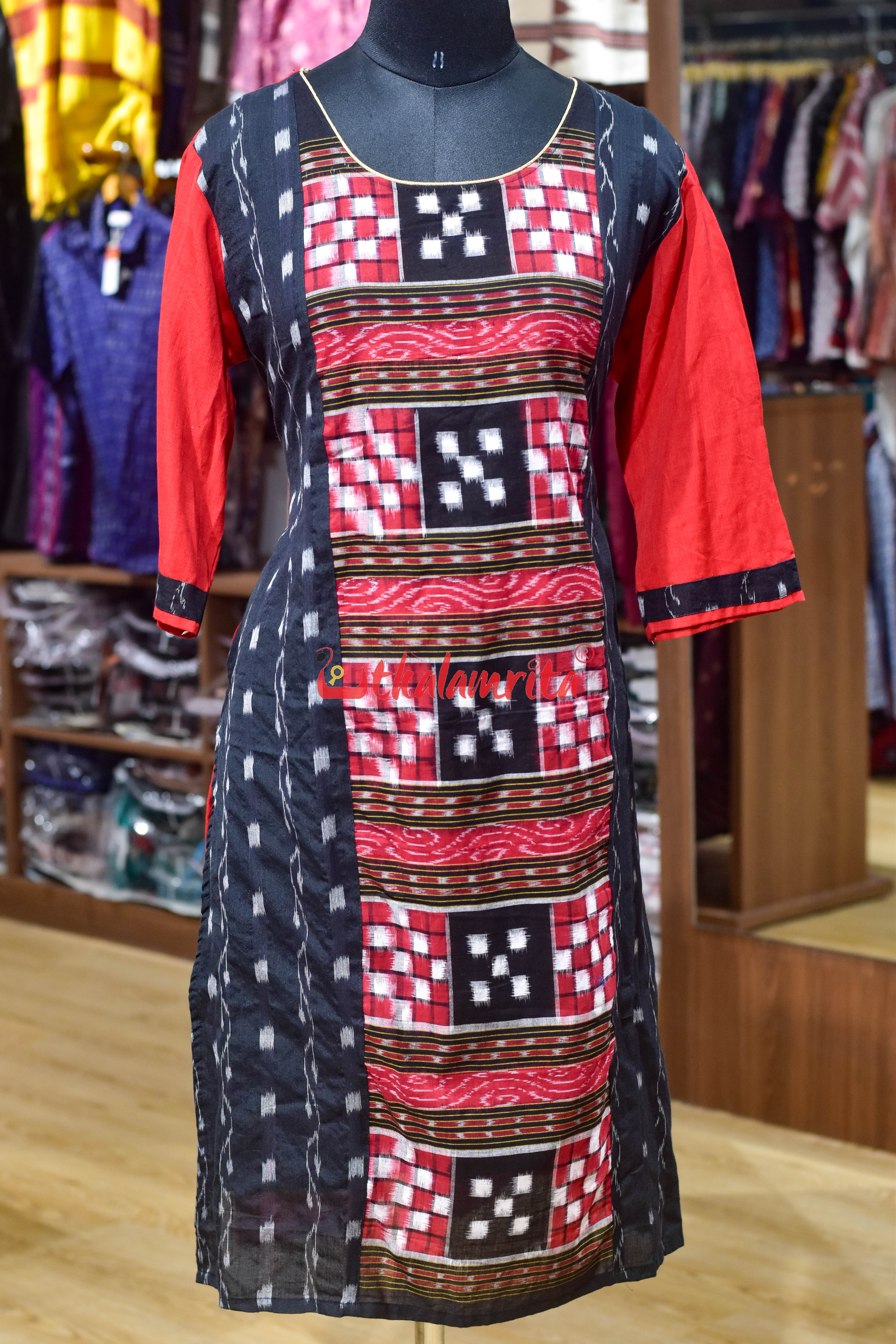 Pasapali Black Beauty Ikat (Ladies Kurti)