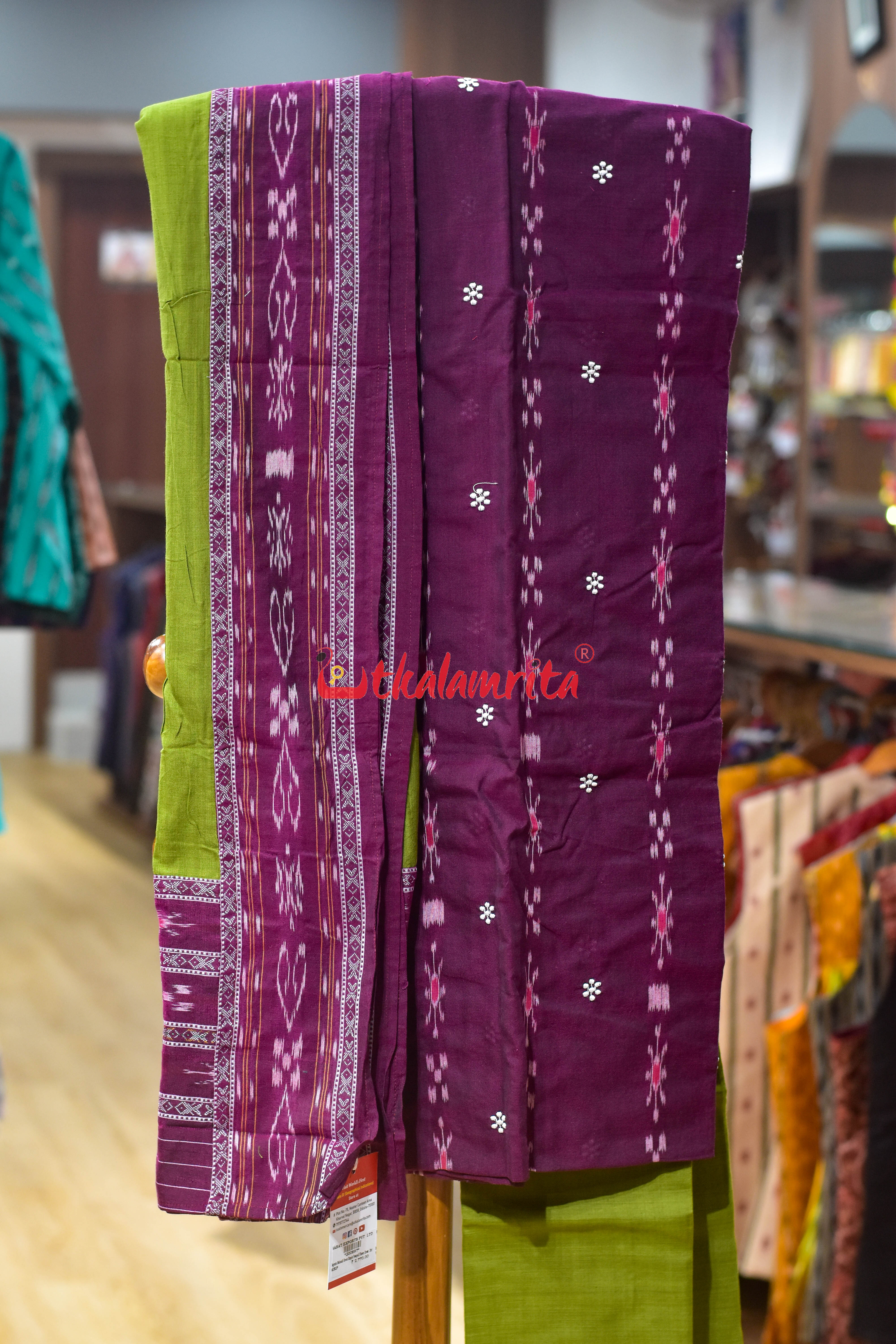 Magenta Mehendi Green Simple Pasapali Flower Dress Set