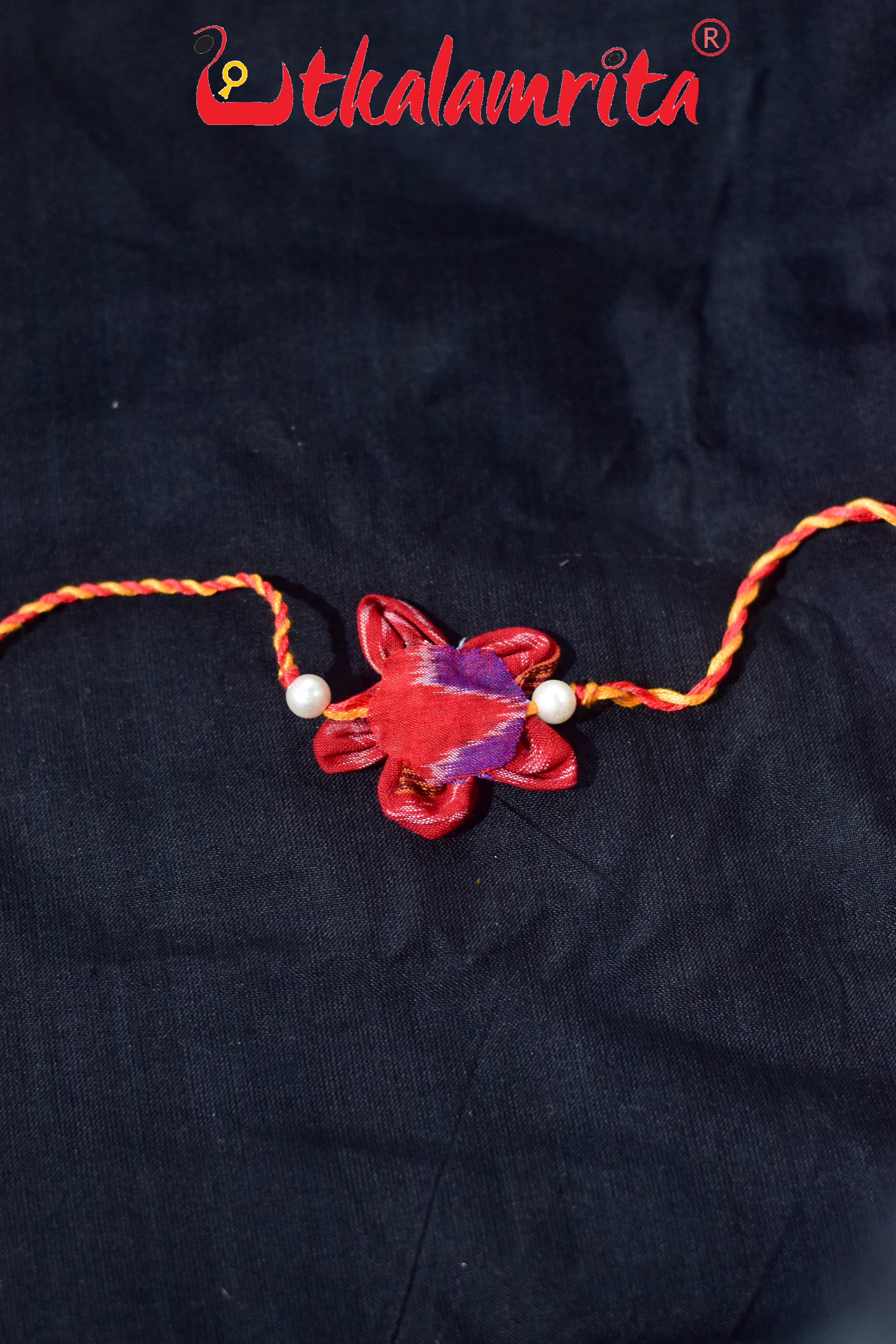 Red Star Flower (Ikat Rakhi)