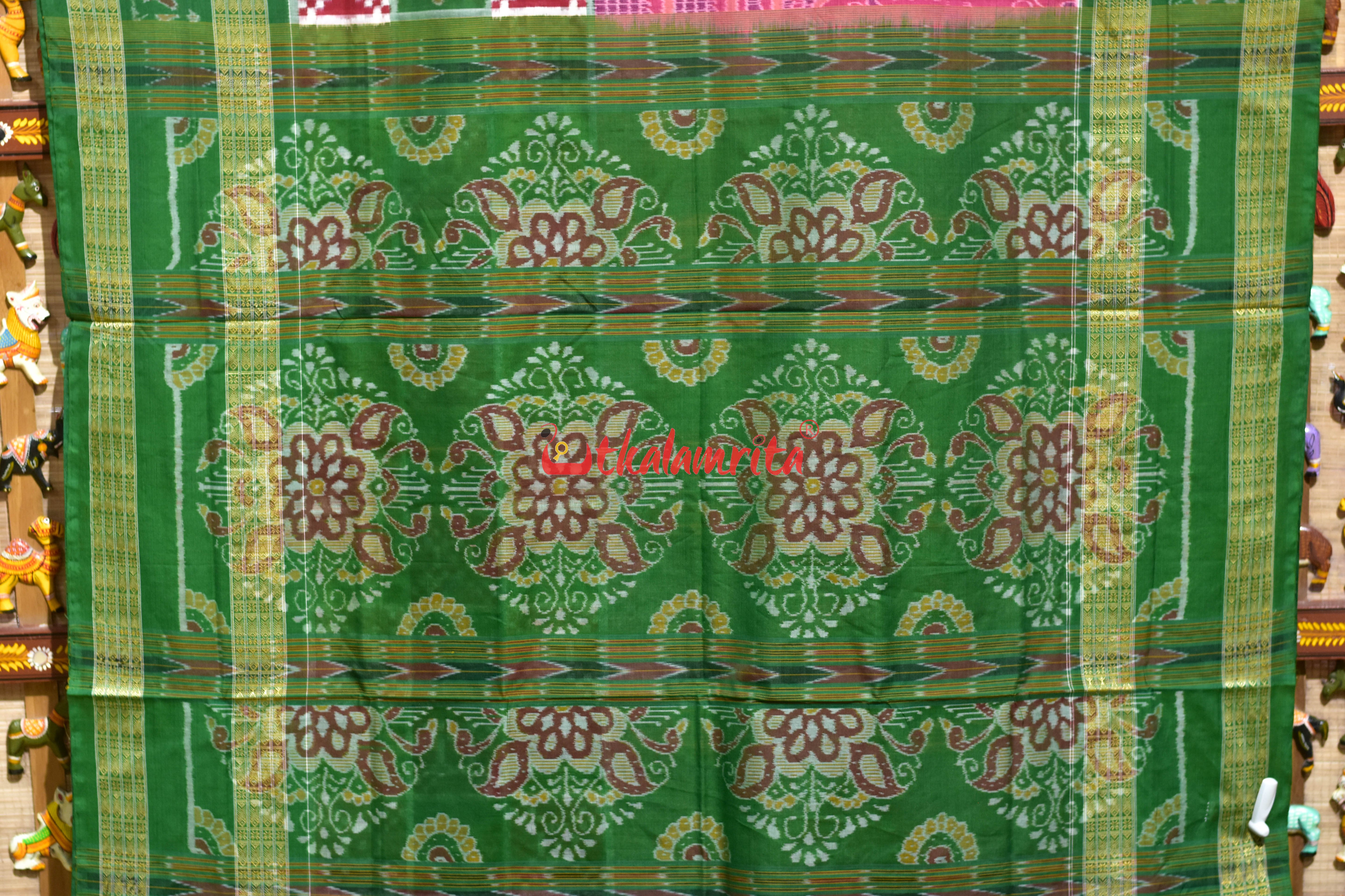 Pink Taj Mahal Scot Flower Sambalpuri Cotton Saree