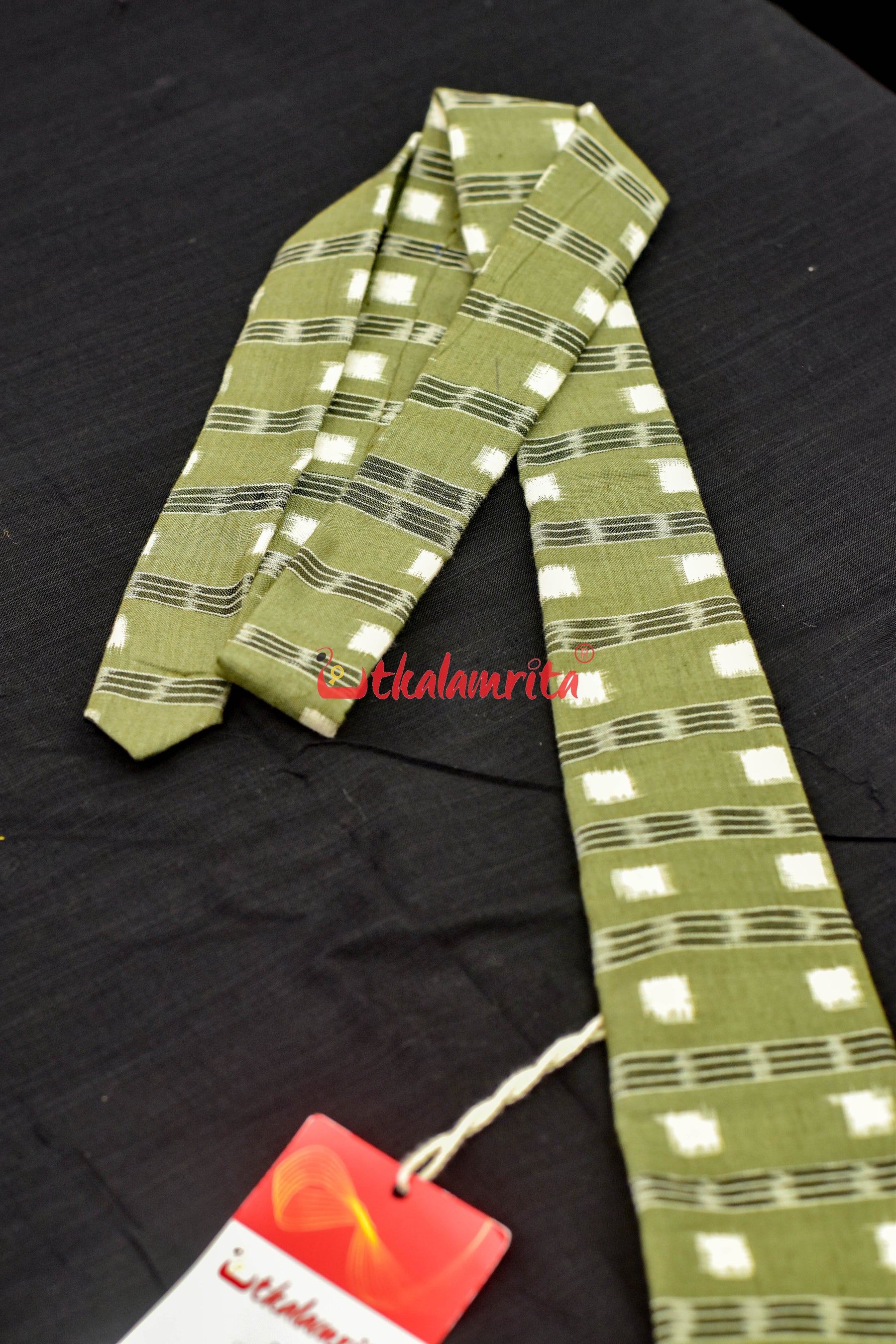 Handloom Tie (Olive Small Paspapali Lines)