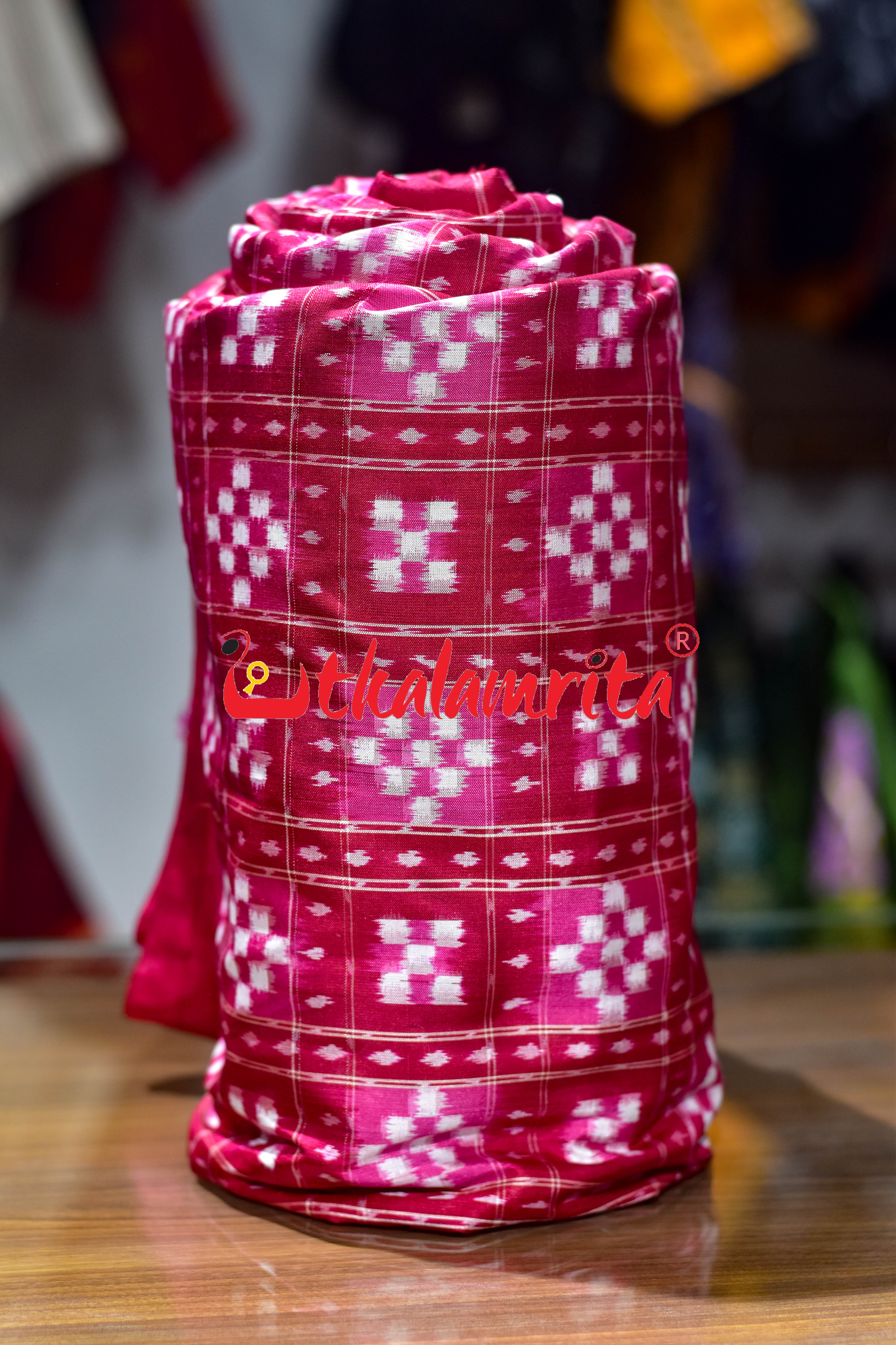 Red Pink Kothi Pasapali Silk (Fabric)