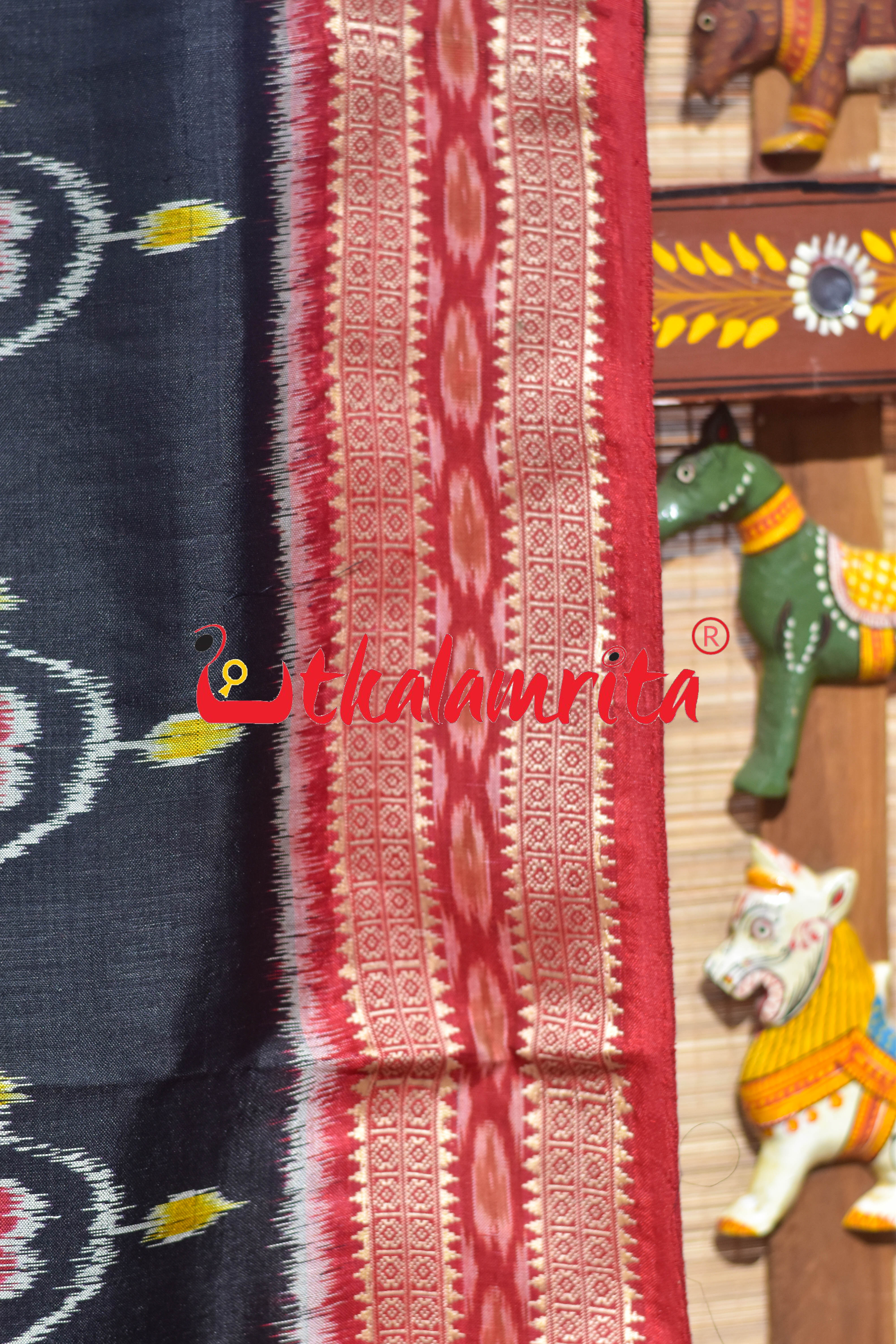 Black Body Lata Phula Khandua Silk Saree