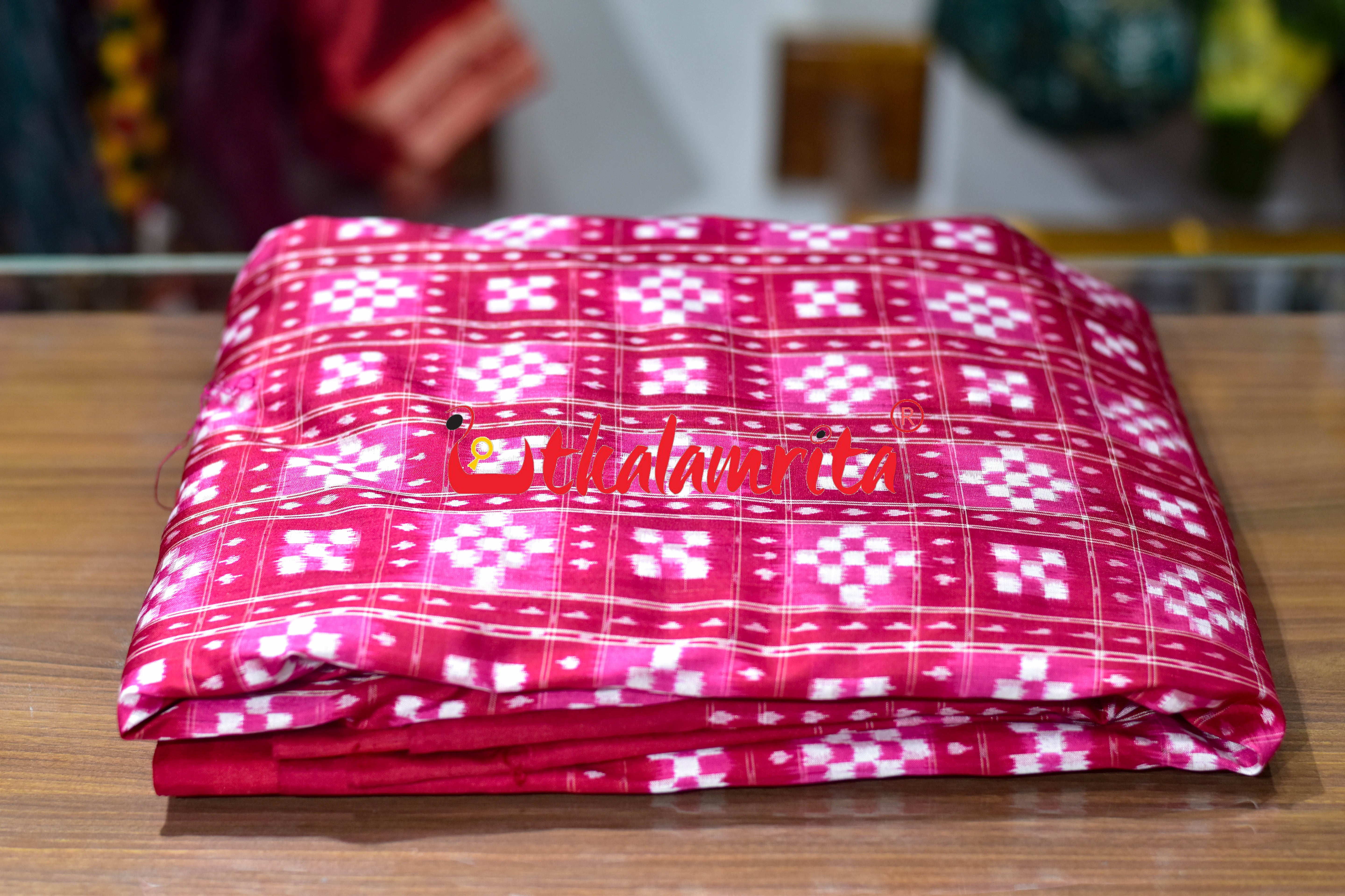 Red Pink Kothi Pasapali Silk (Fabric)