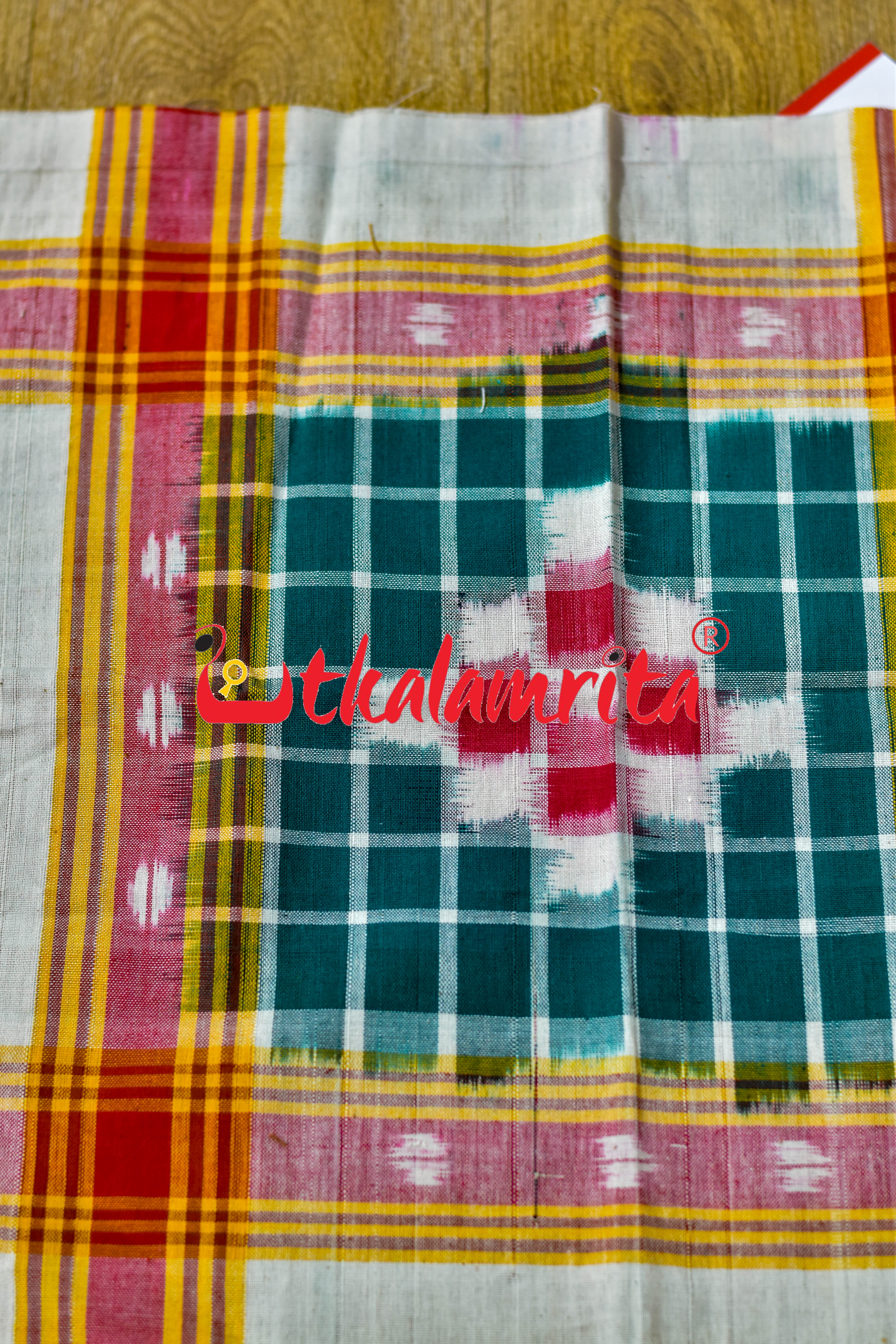 White Green Middle Paspali (Rumal)