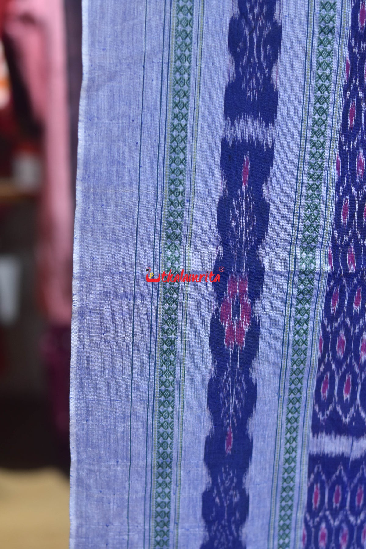 blue with green kangula (fabric)