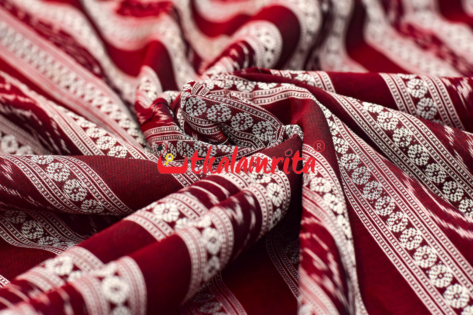 Maroon Bandha with Rudraksha (Fabric)