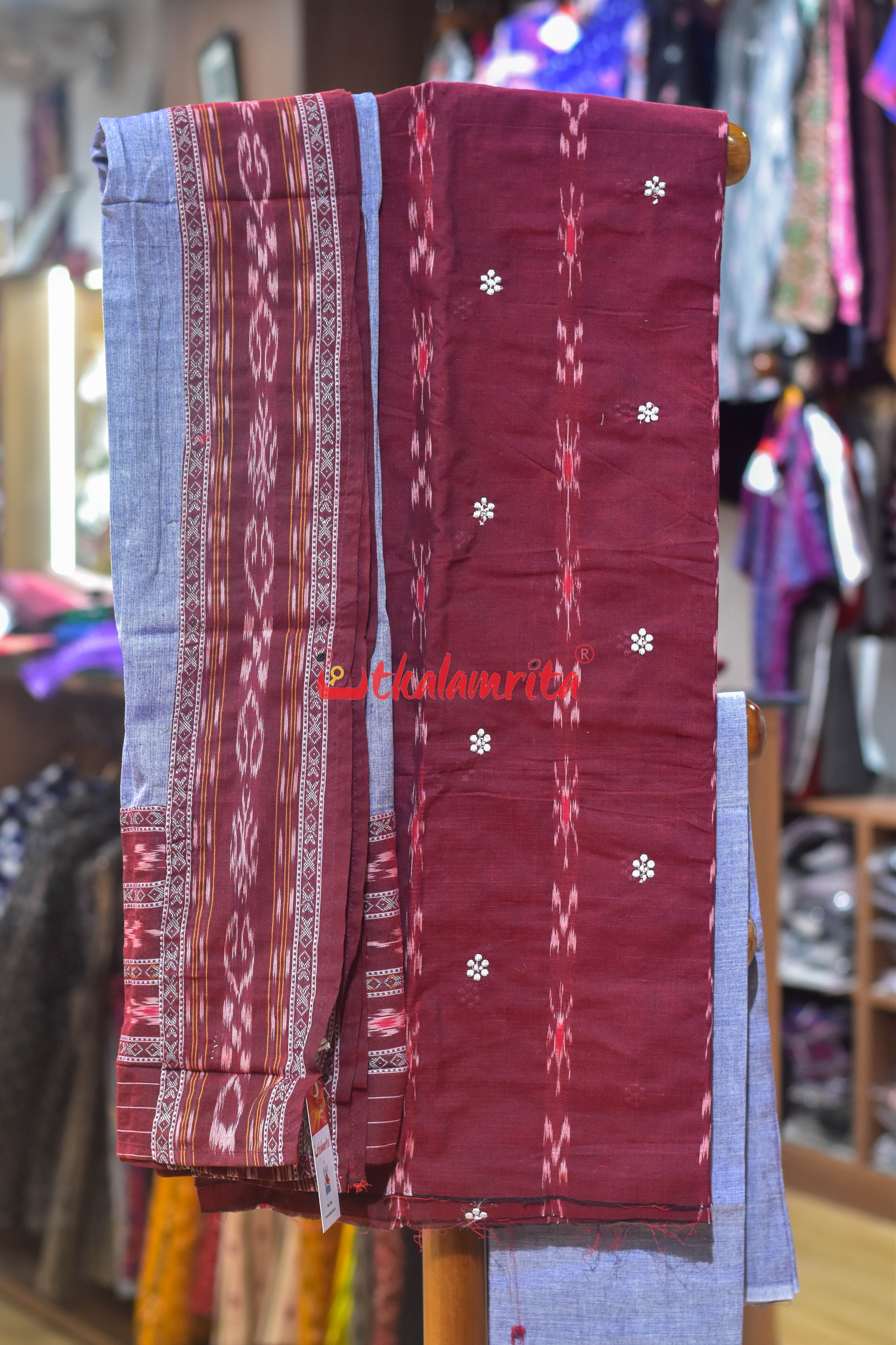 Maroon Blue Simple Pasapali Flower Dress Set