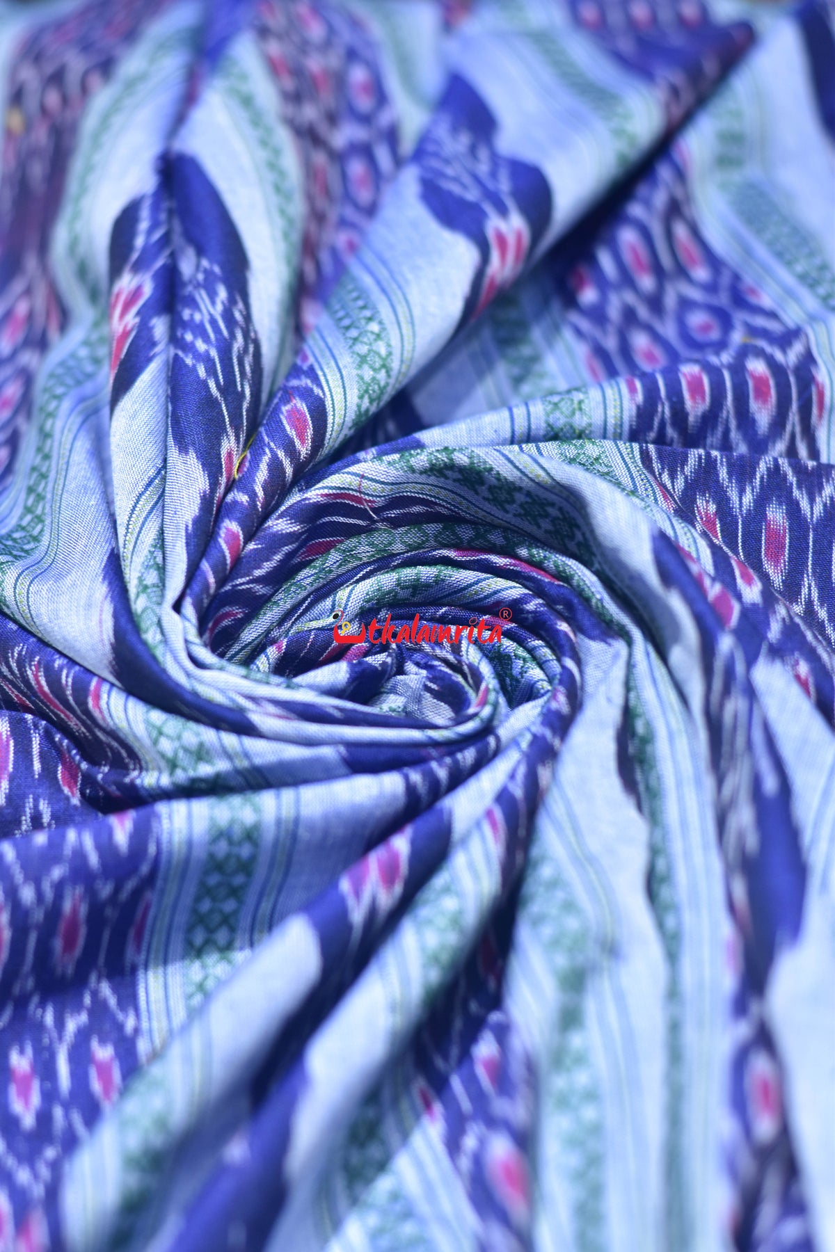 blue with green kangula (fabric)