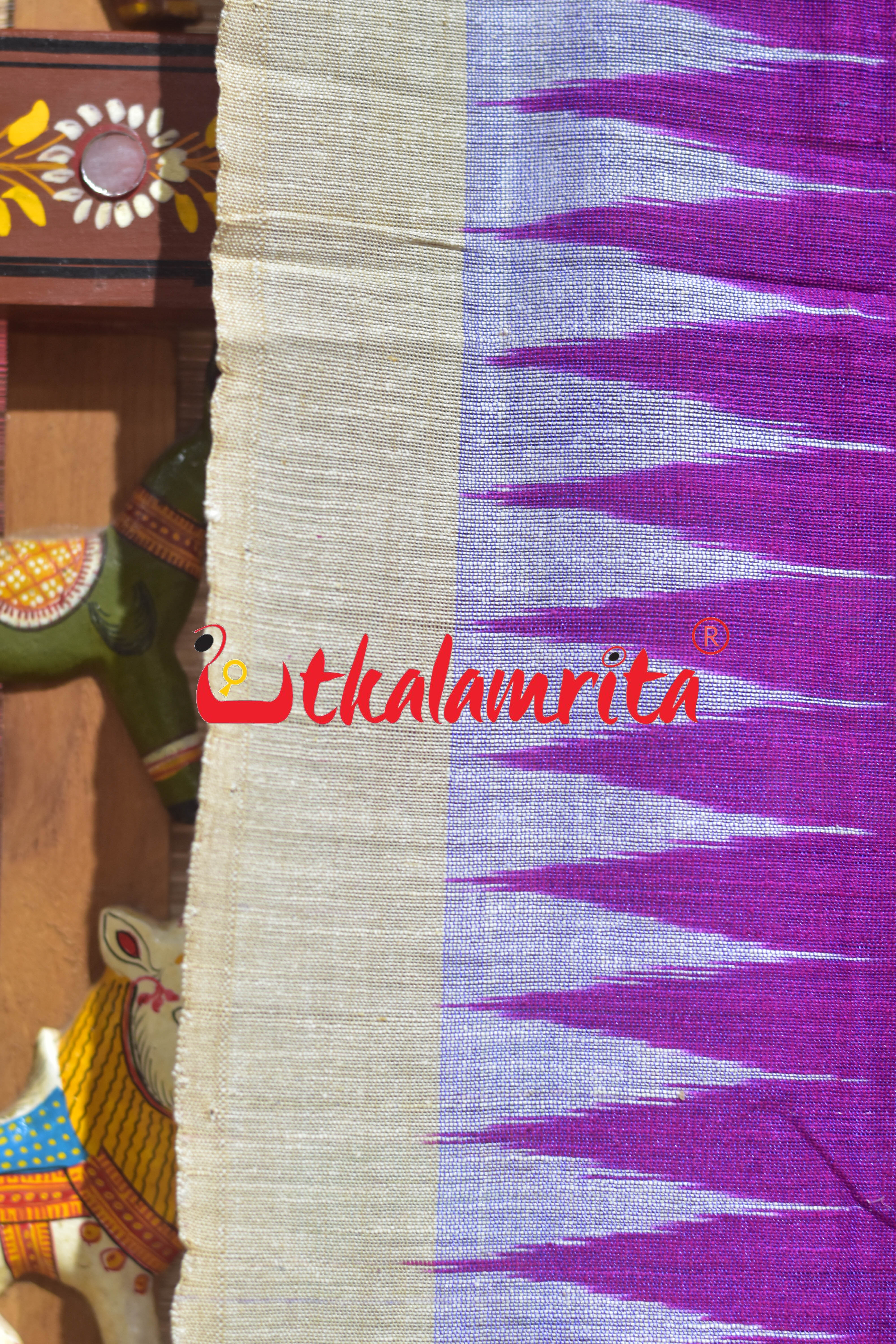 Magenta Ikat Gopalpur Tussar (Dupatta)