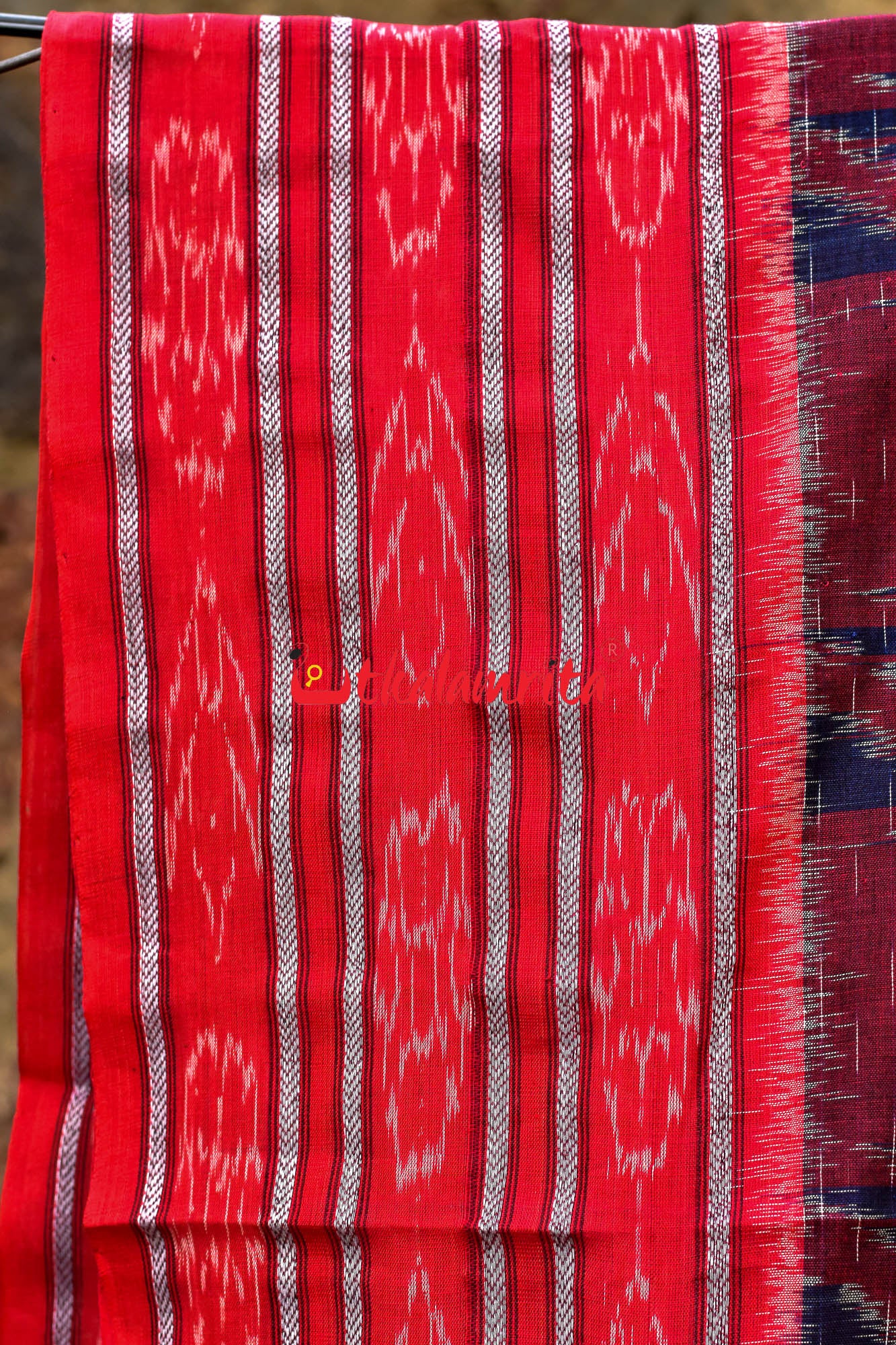 Blue Red Daali Scot Khandua Cotton Saree