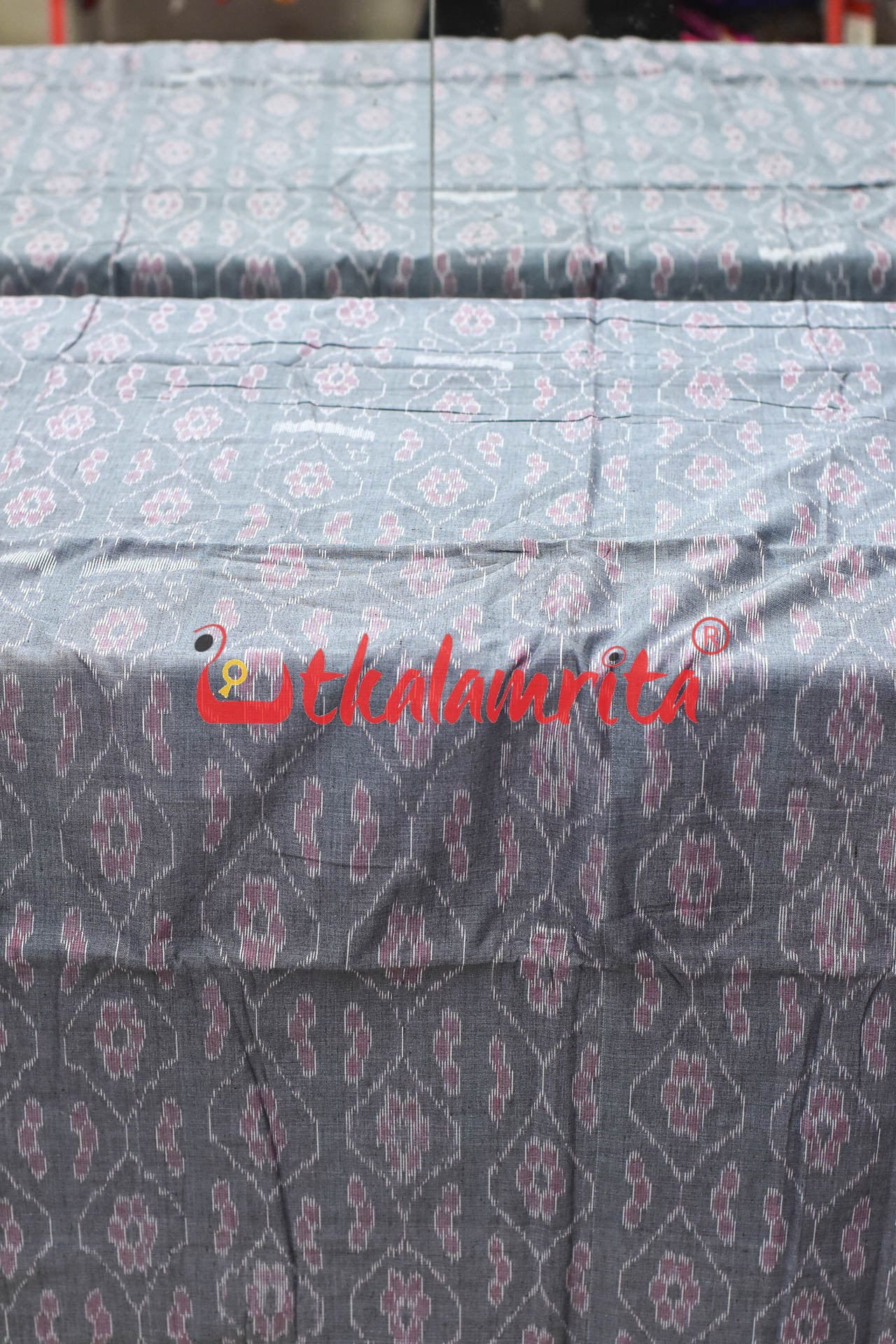 Ash Grey Phula Bandha (Fabric)