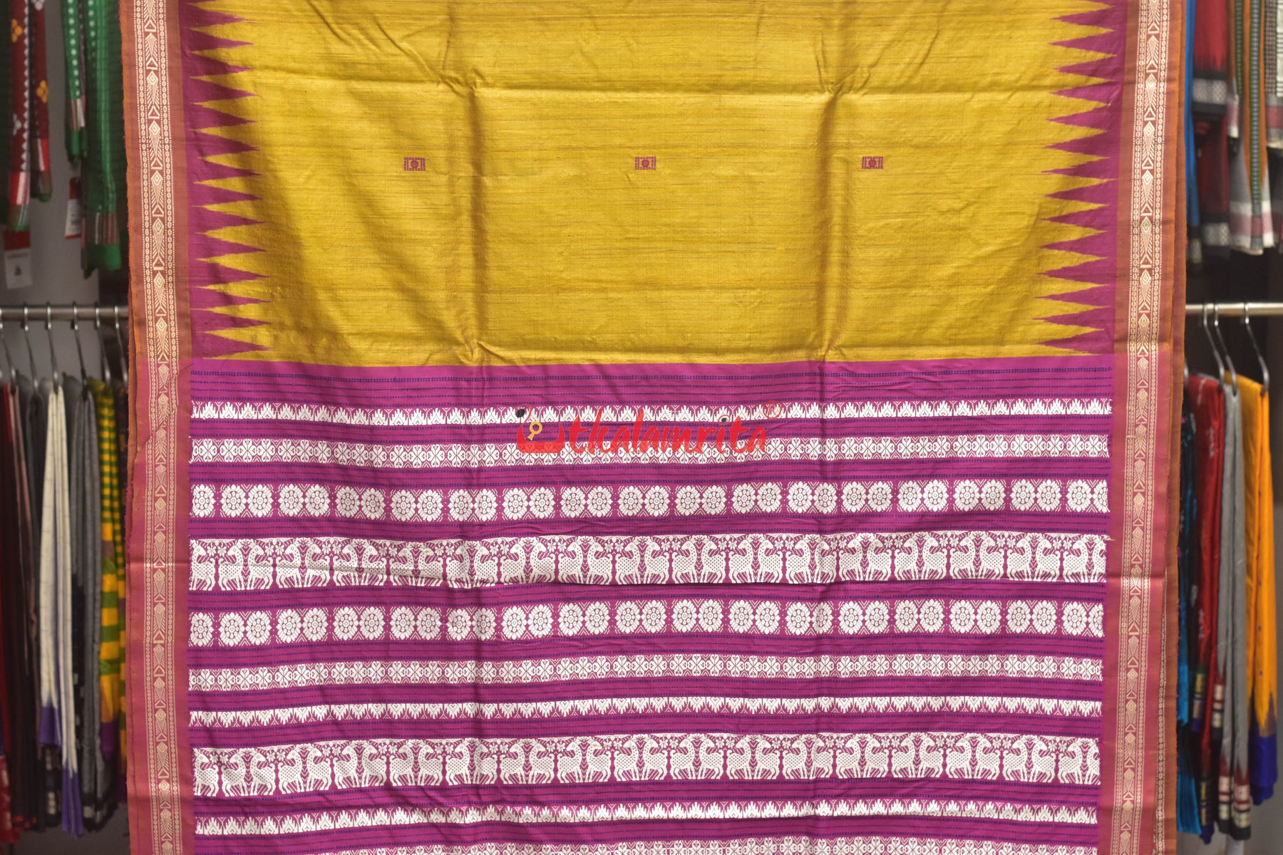 Mustard Pink Fish Border Jaala Anchal Tussar Saree