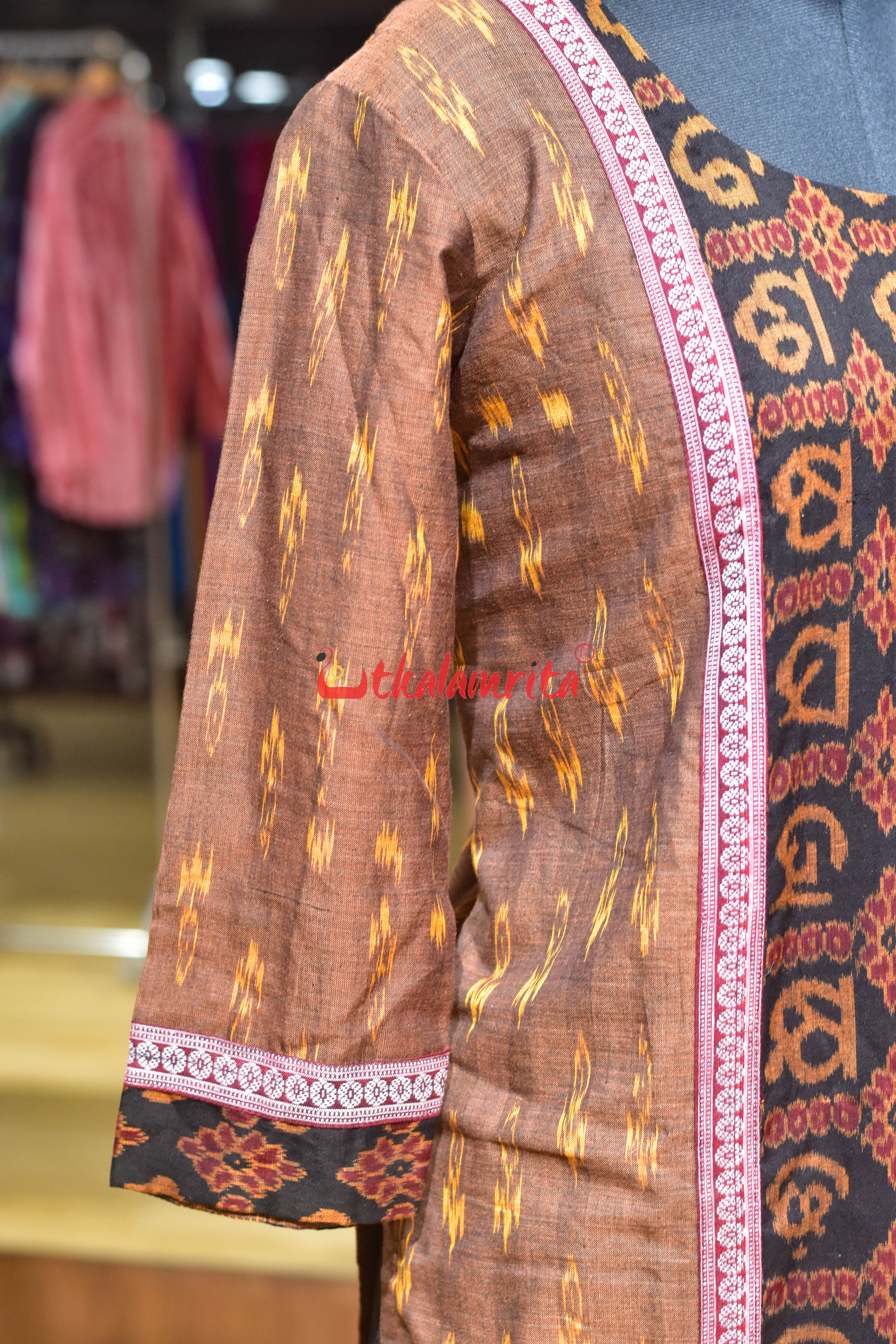 Golden Labanga with Odia Alphabets Middle Design (Ladies Kurti)