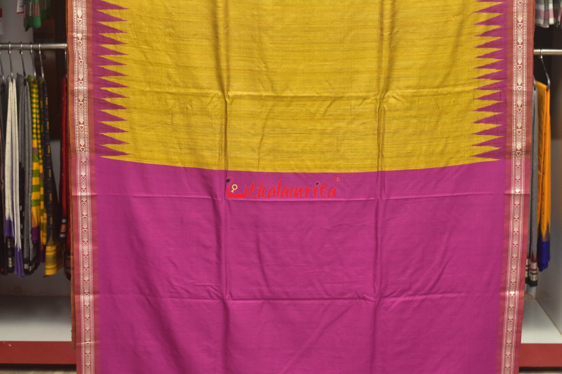 Mustard Pink Fish Border Jaala Anchal Tussar Saree