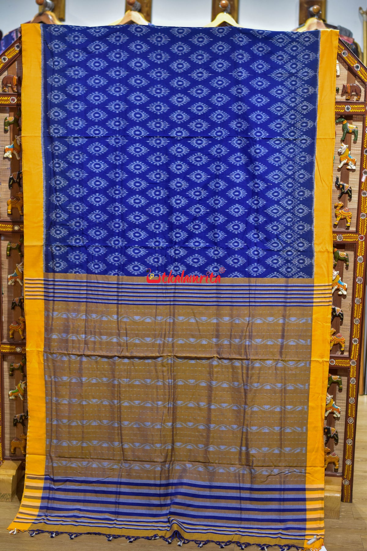Tarabali Close Bandha Sky Blue Maniabandha Cotton Saree
