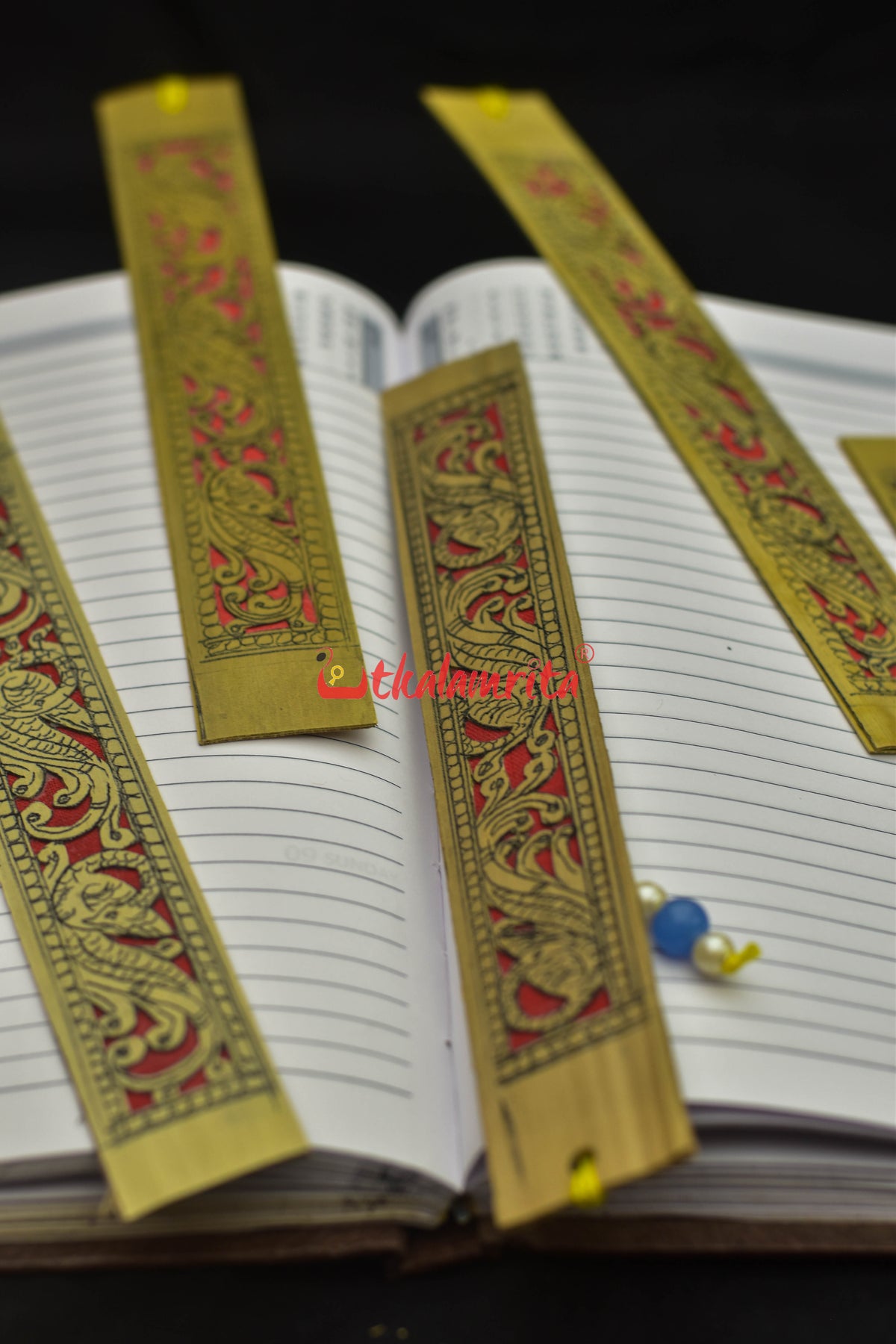 Red Flower Design (Talapatra Bookmark)