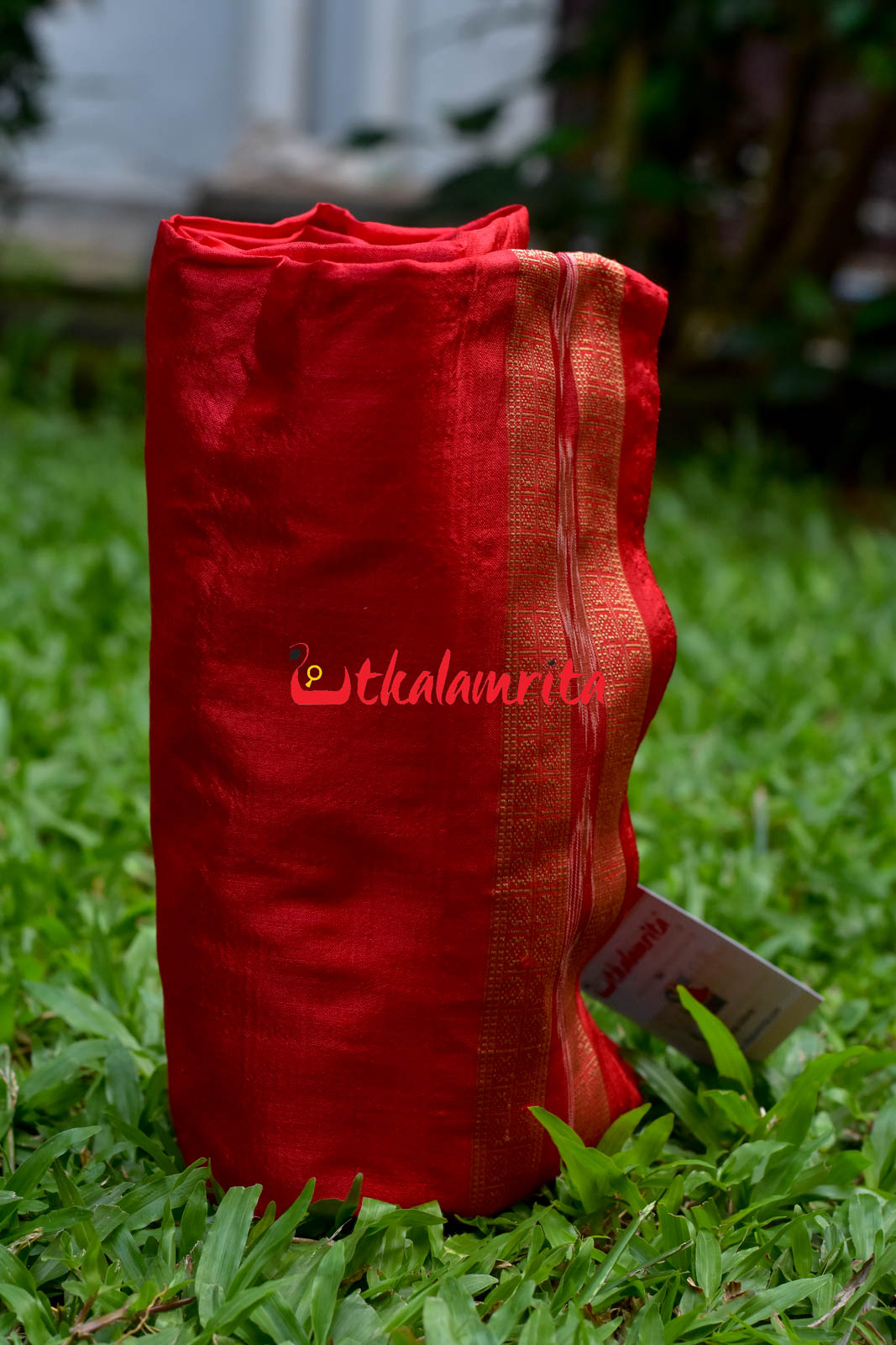 Red Fish Bandha Border Silk (Fabric)