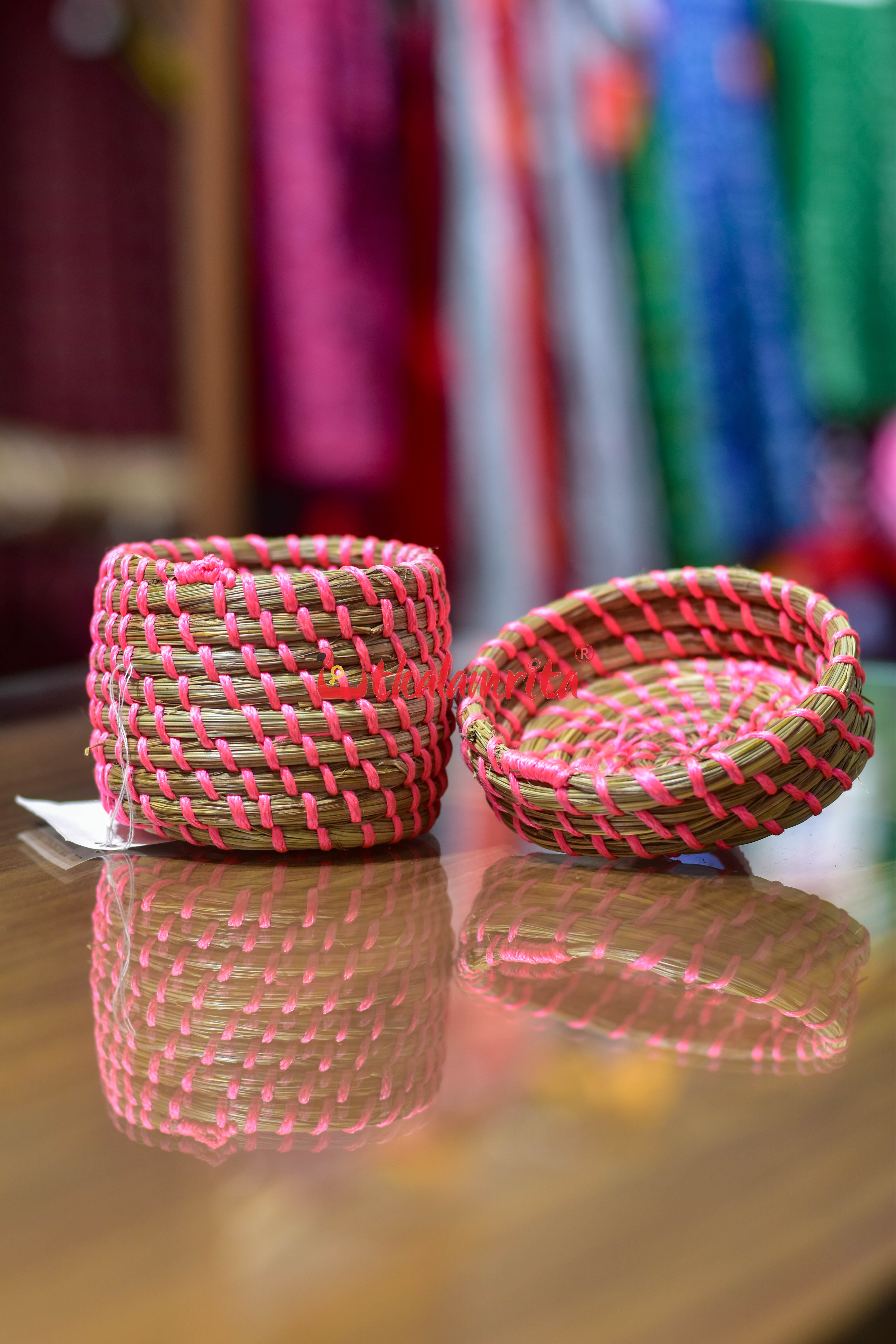 Sabai Grass Fluorescent Pink Thread Jewellery Box
