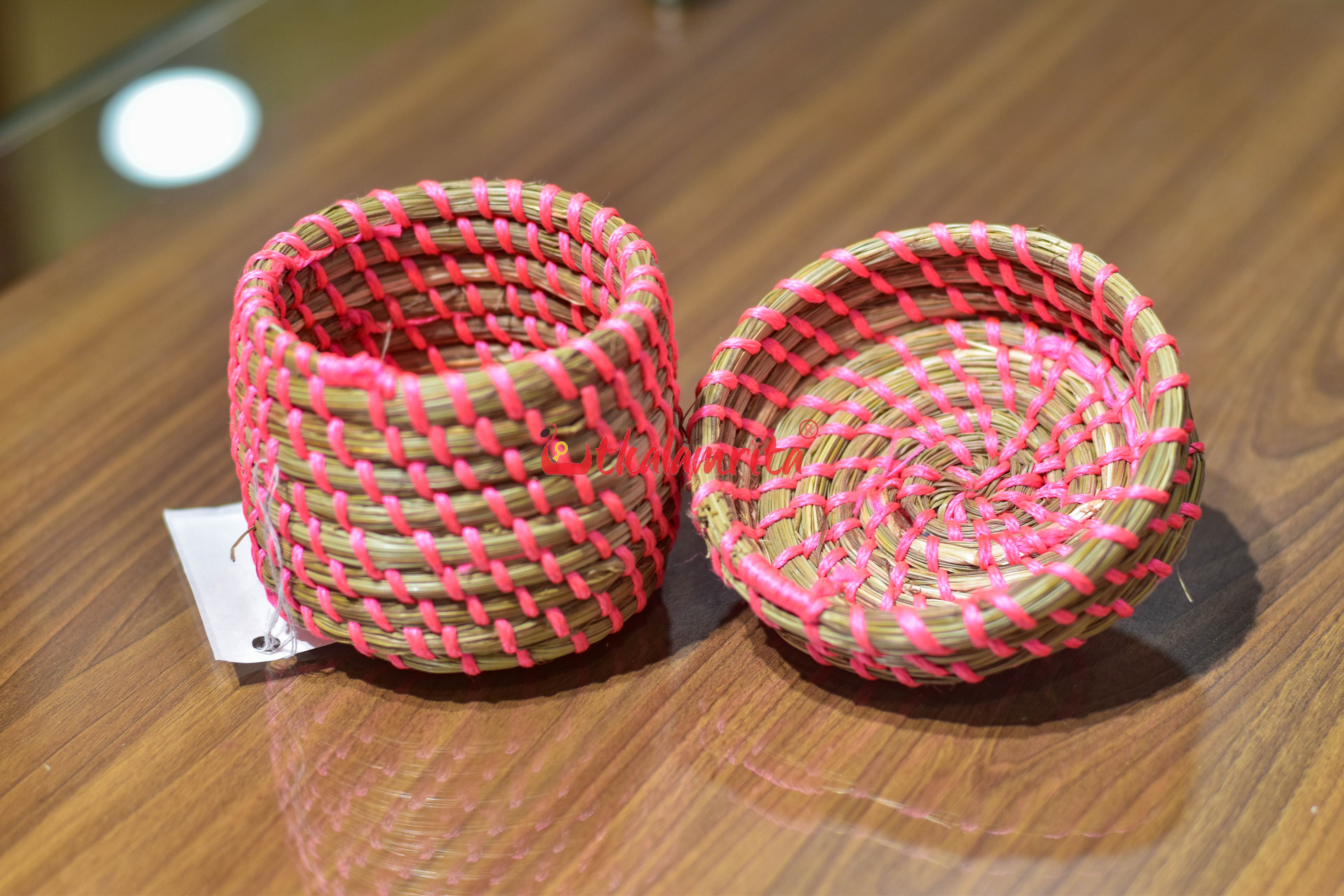 Sabai Grass Fluorescent Pink Thread Jewellery Box