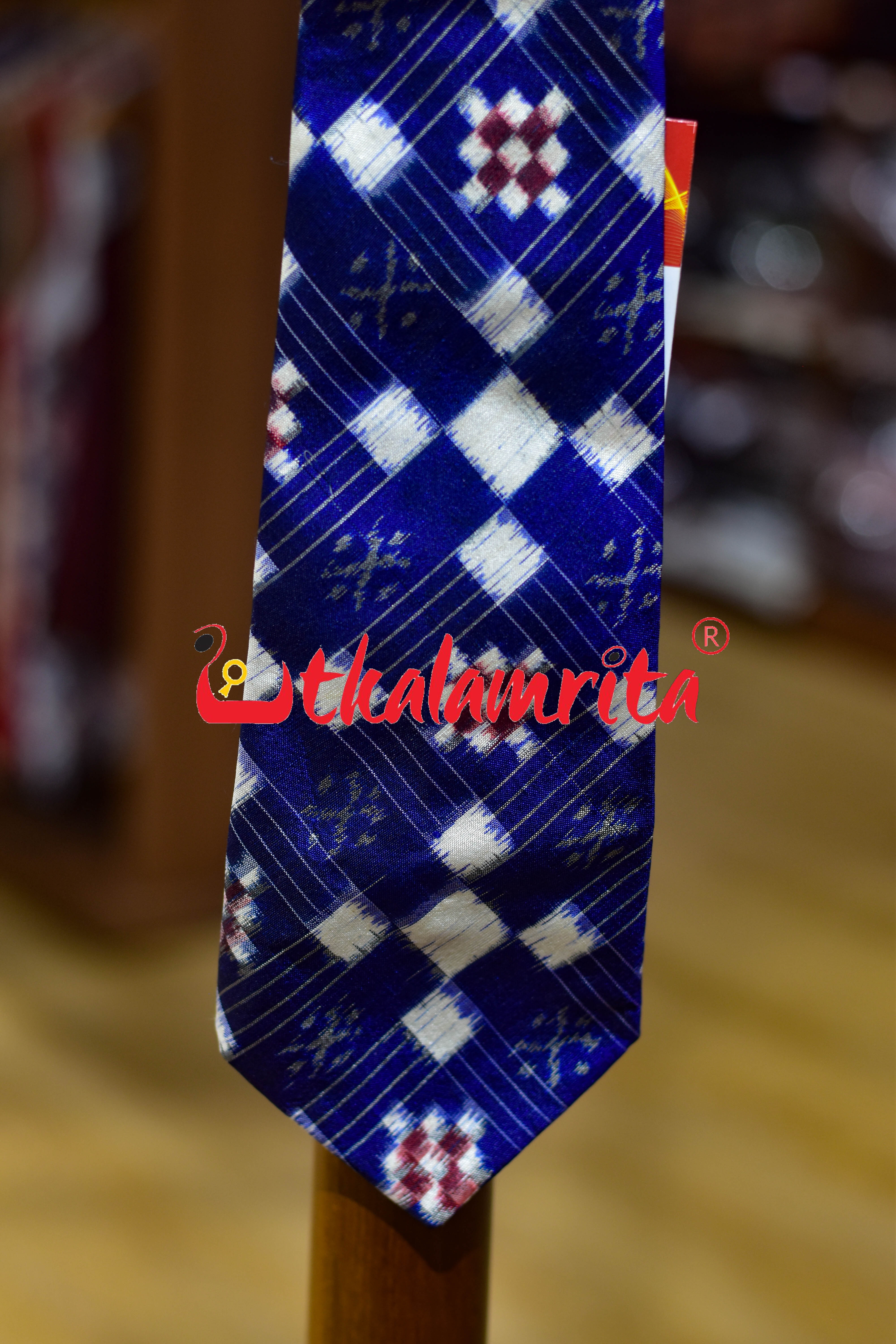Blue White Kothi Pasapali Silk (Tie)