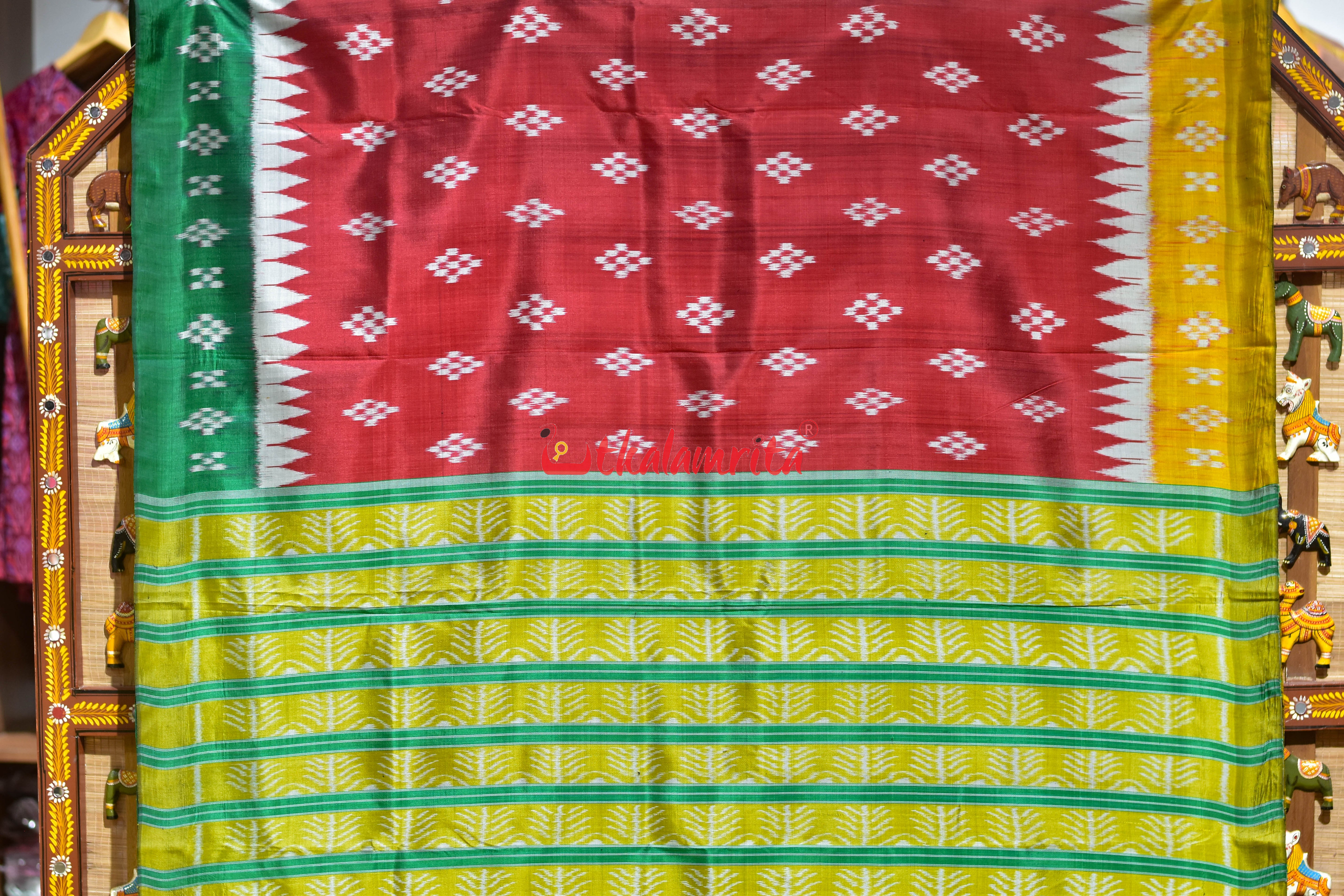Ganga Jamuna Pasapali Red Khandua Silk Saree