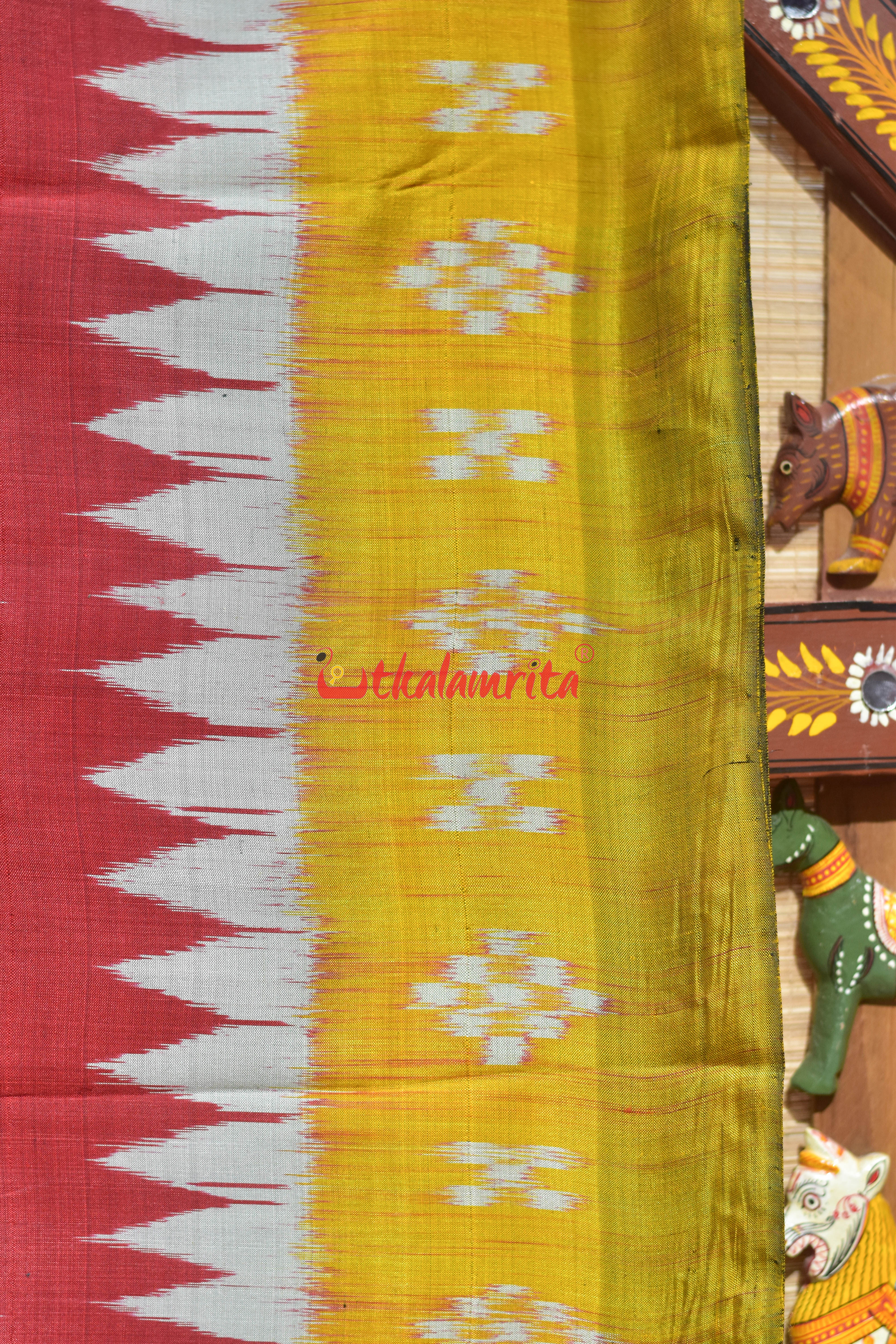 Ganga Jamuna Pasapali Red Khandua Silk Saree
