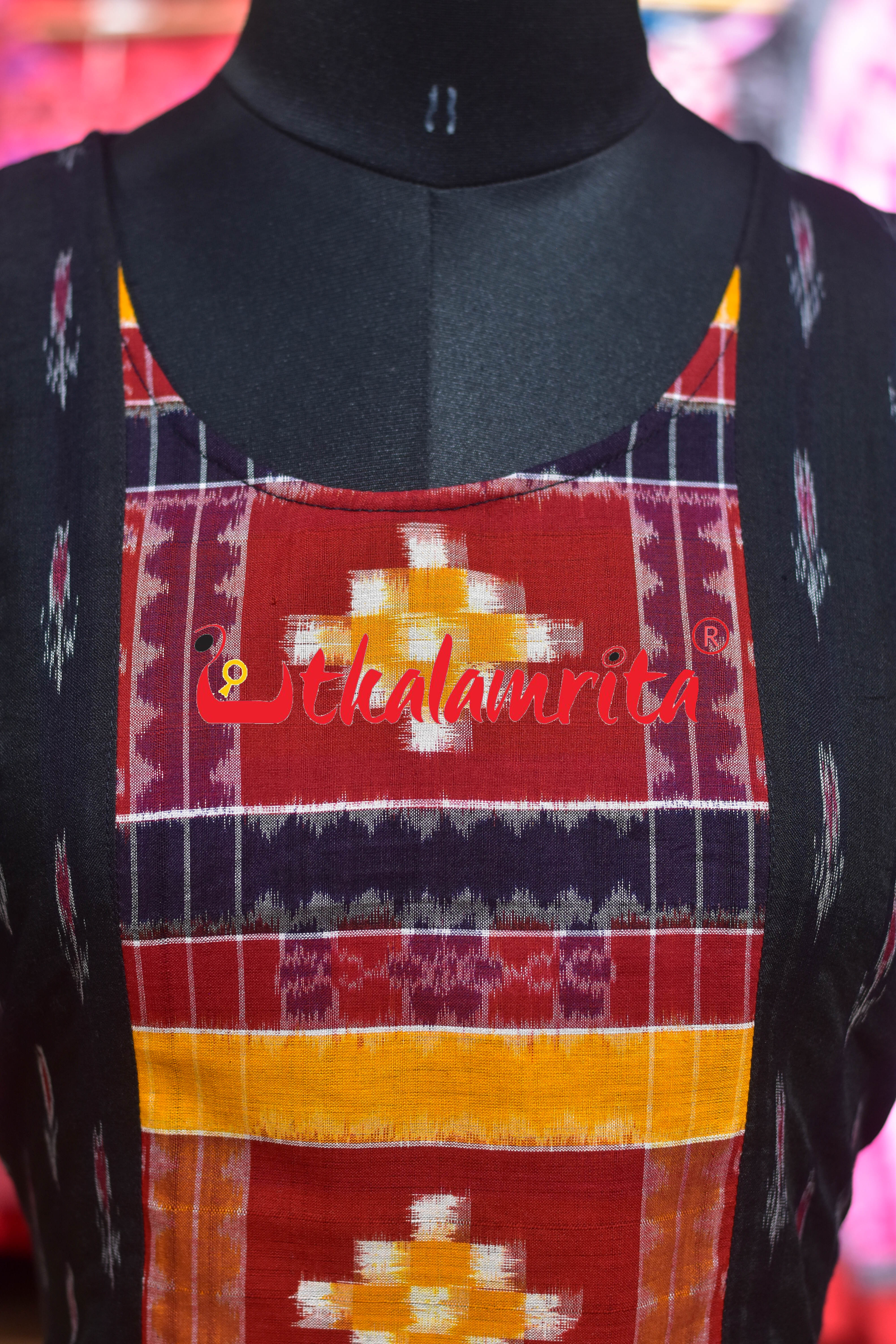 Black Labanga Middle Pasapali (Ladies' Kurti)