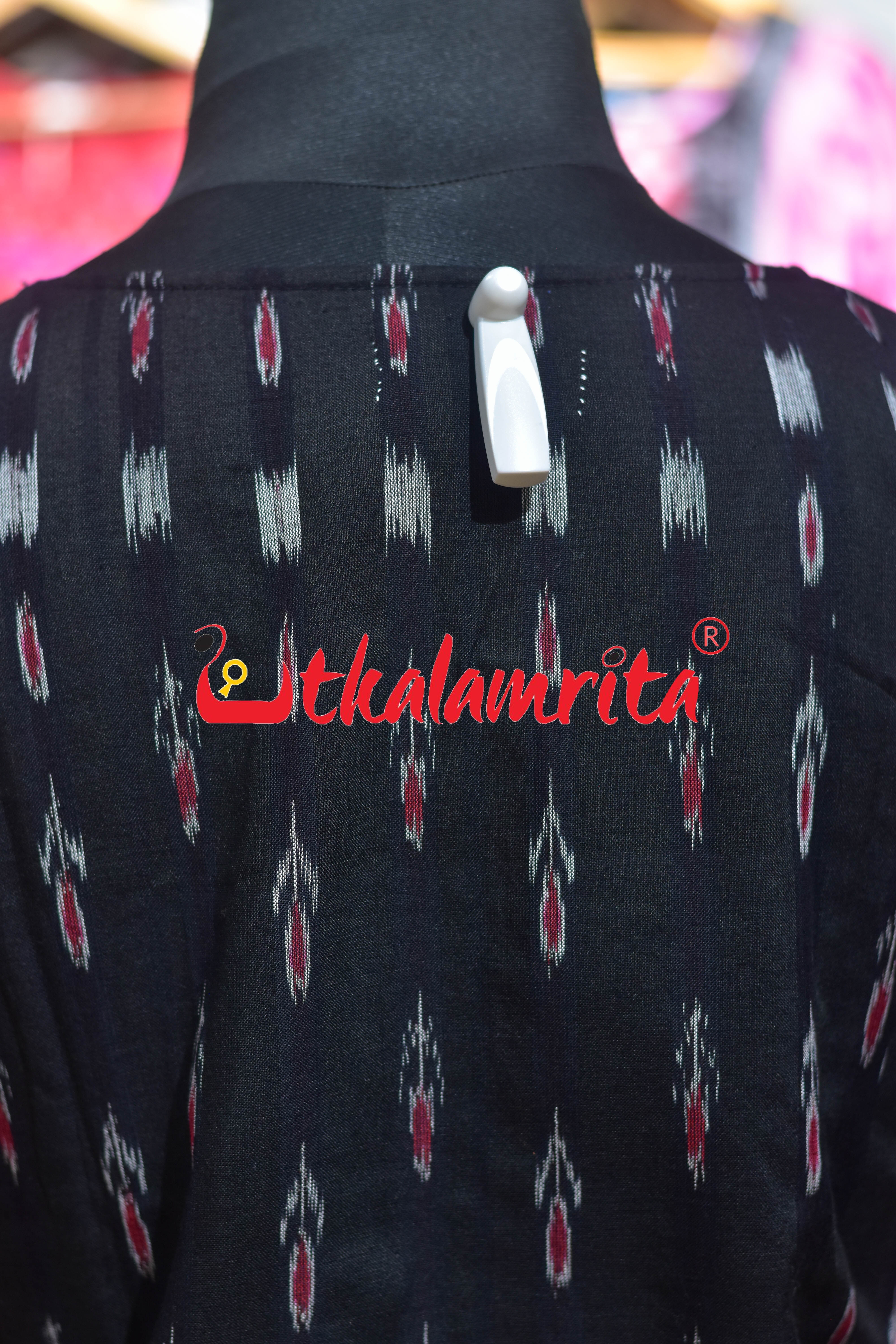 Black Labanga Middle Pasapali (Ladies' Kurti)