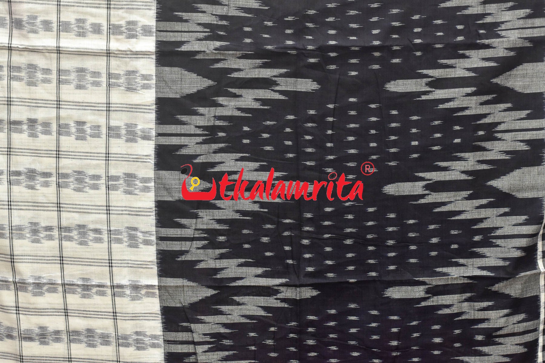 Half Half Black White Khandua Cotton Checks Saree