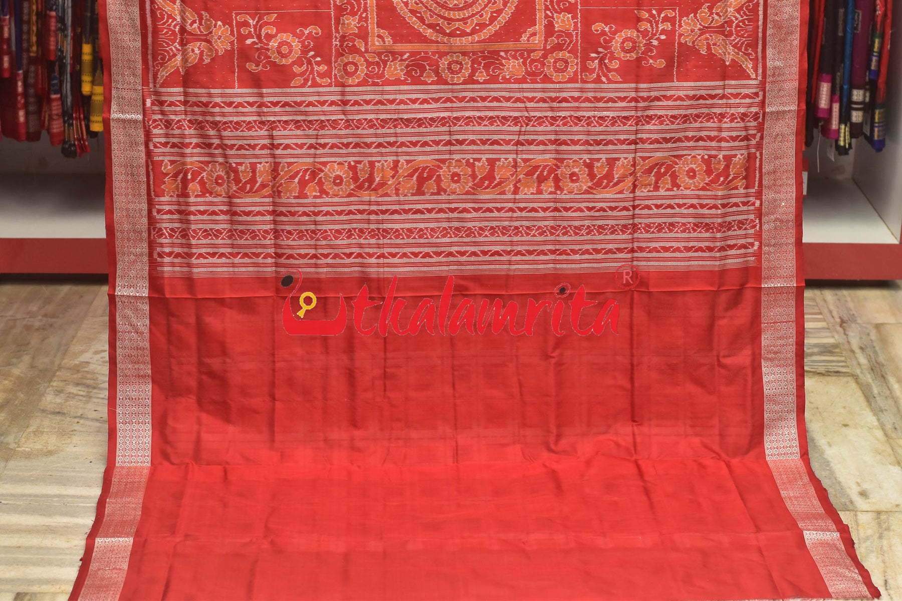 Mini Aswini White Sambalpuri Silk Saree