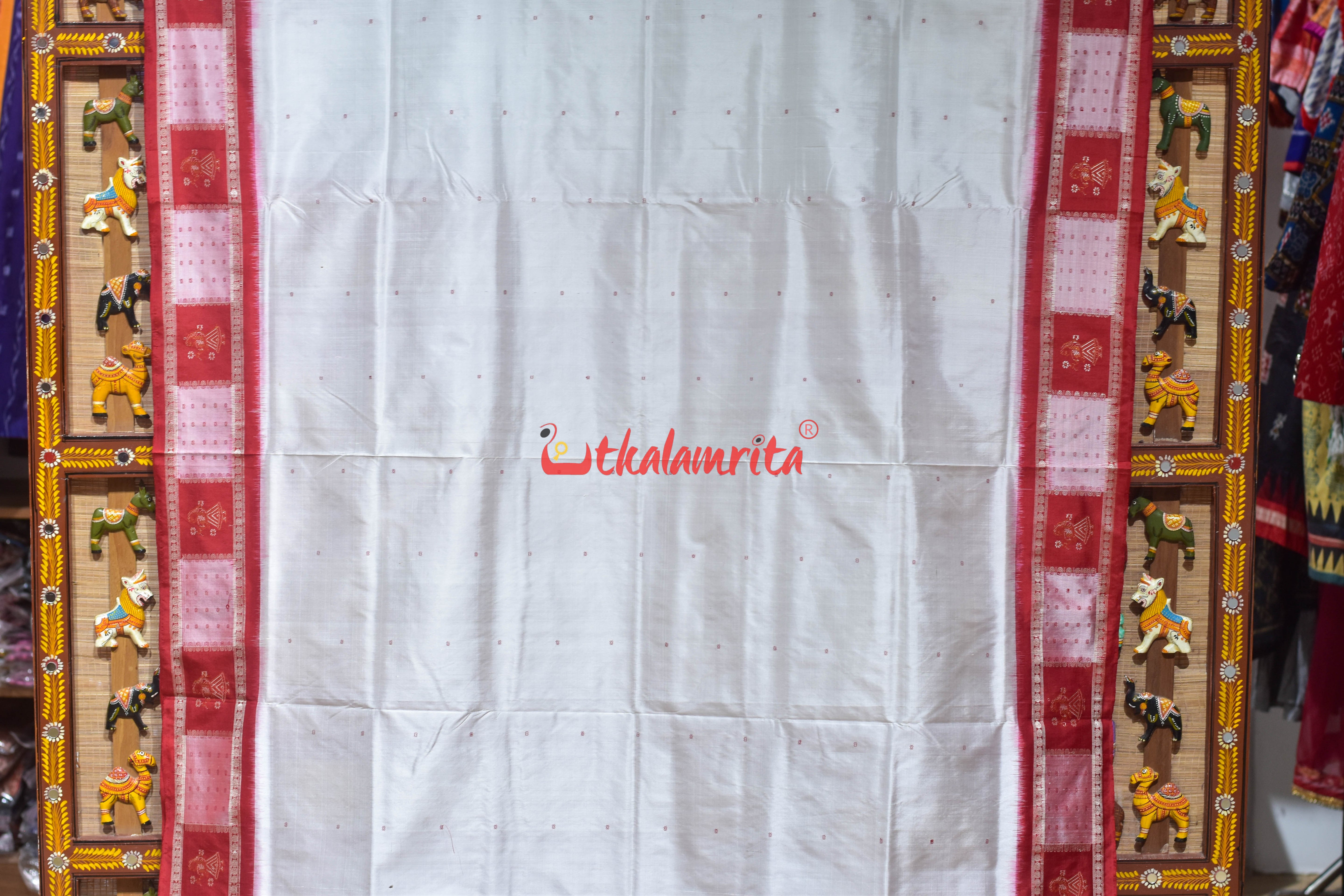 White Red with Doll Border Bomkai Silk Saree
