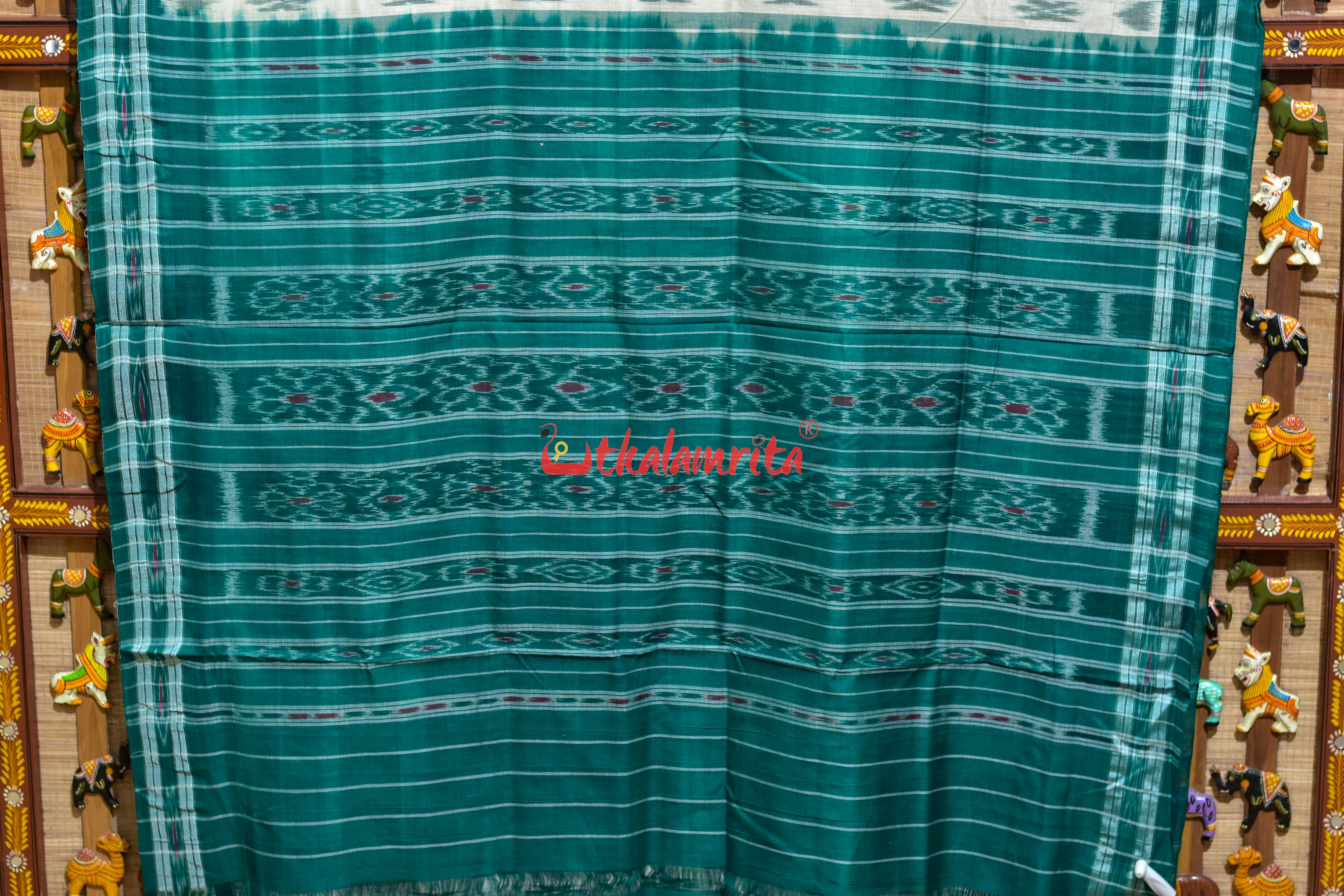Off White with Green Body Bandha Khandua Cotton Saree