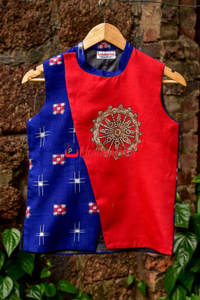 Blue With Plain Red Konark Chakra Pattachitra (Kid's Jacket)