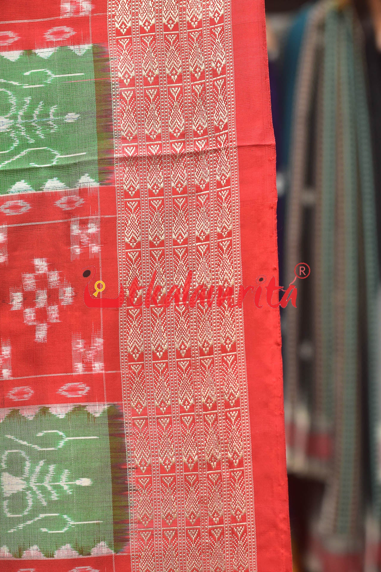 45 Kuthi Red Green Sambalpuri Pasapali Silk Saree