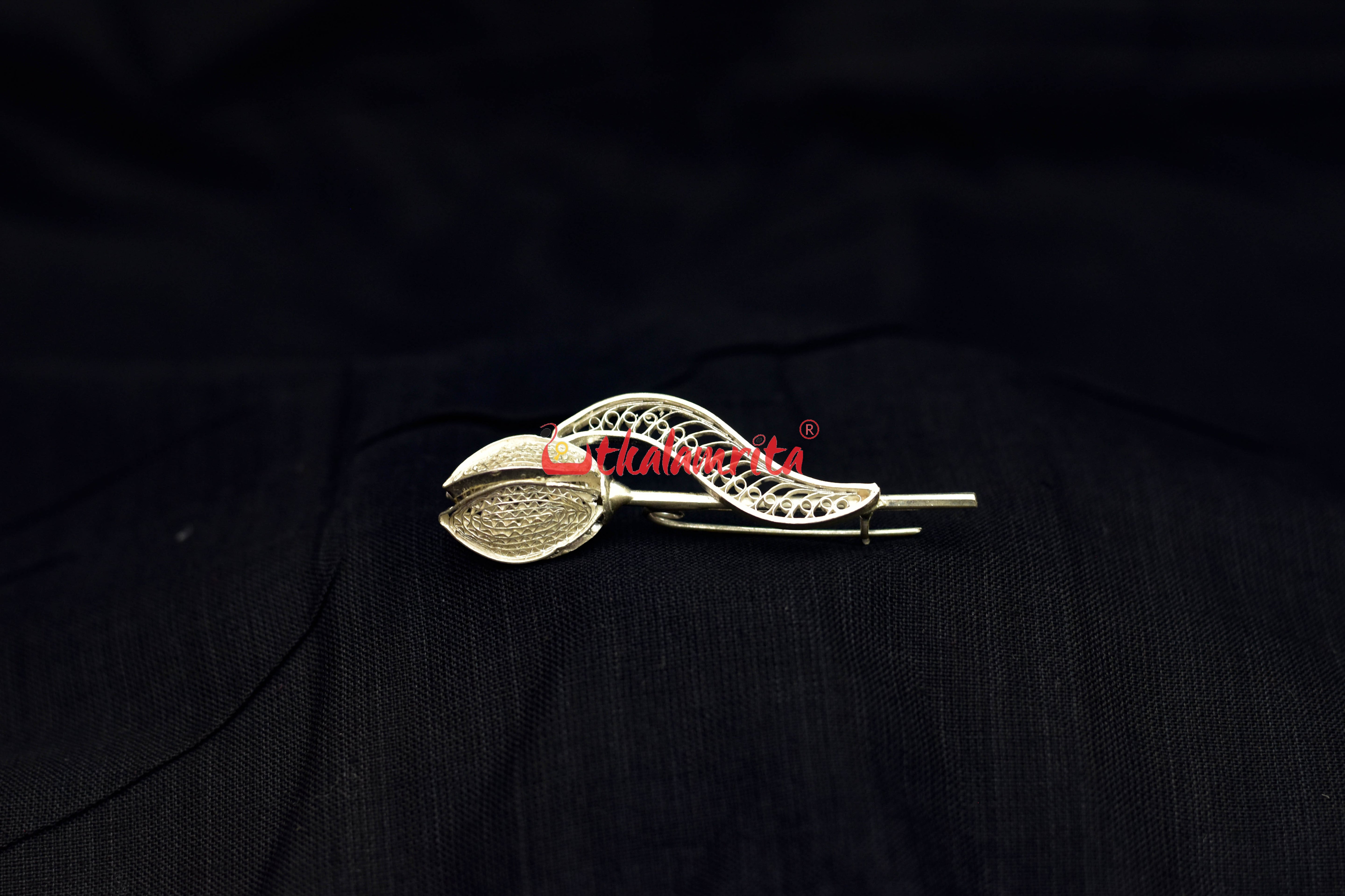 Elongated Rose Silver Filigree Brooch