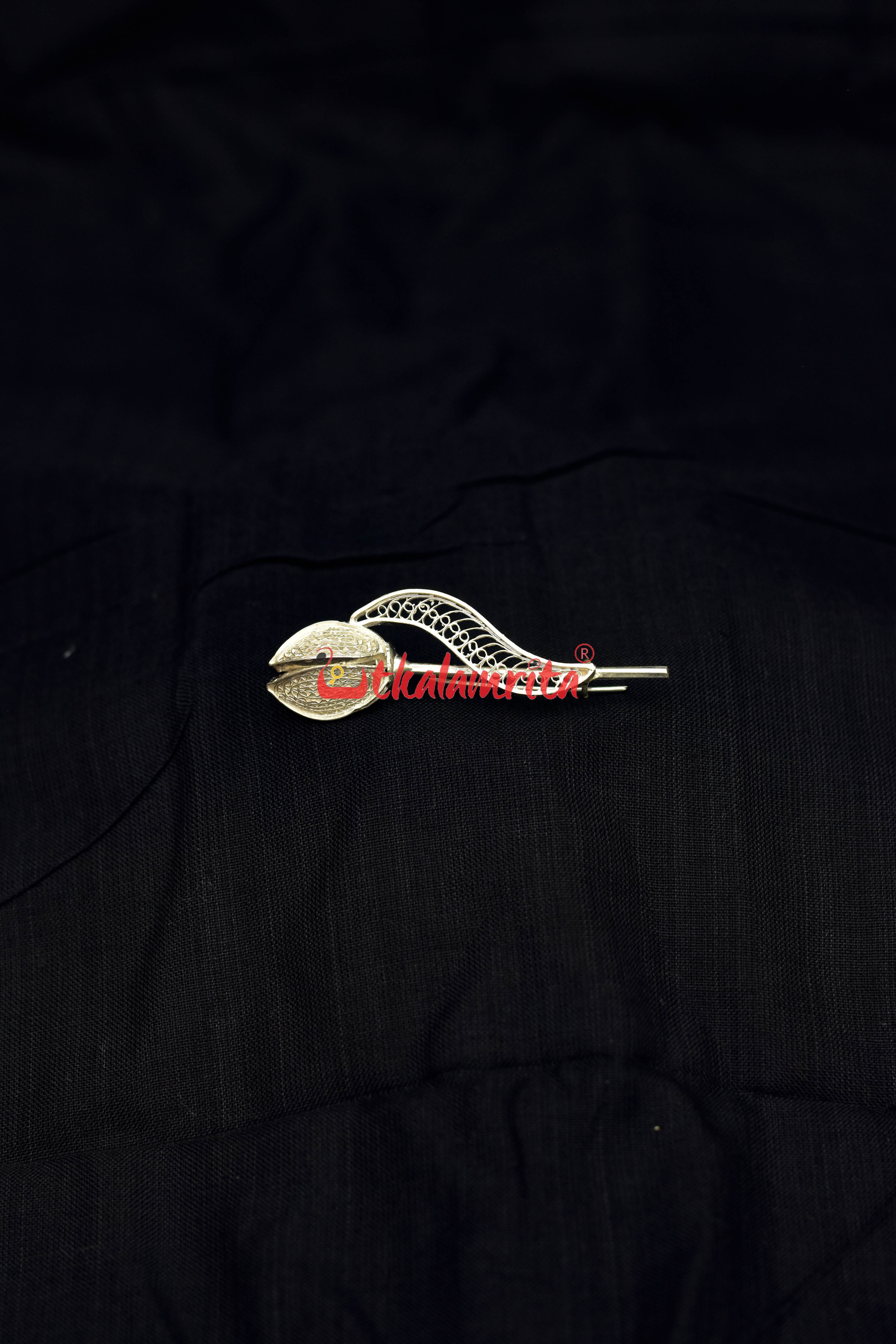Elongated Rose Silver Filigree Brooch